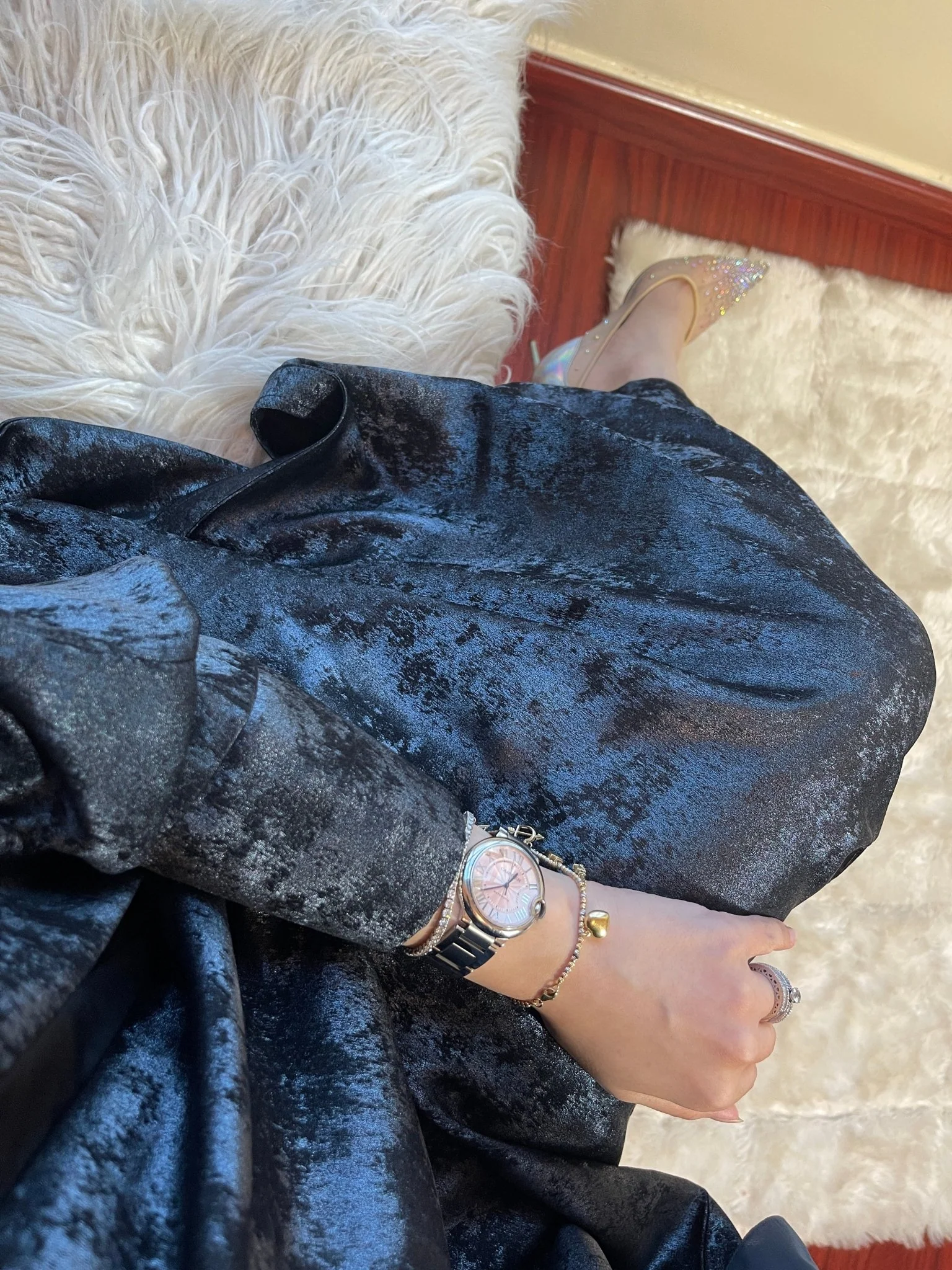 C-DarkBlue-Shimmer-Bisht-Abaya - Image 11