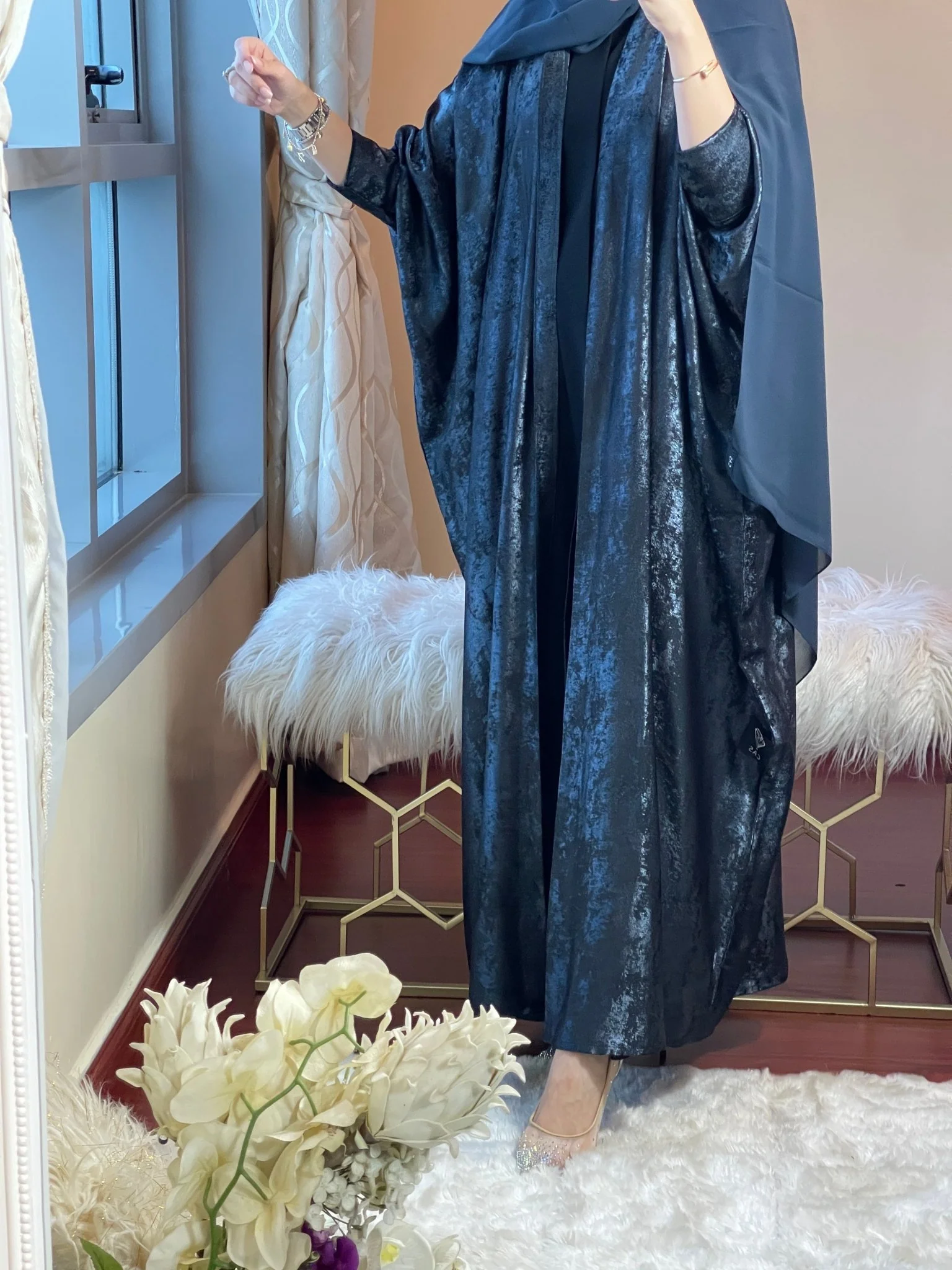 C-DarkBlue-Shimmer-Bisht-Abaya - Image 12