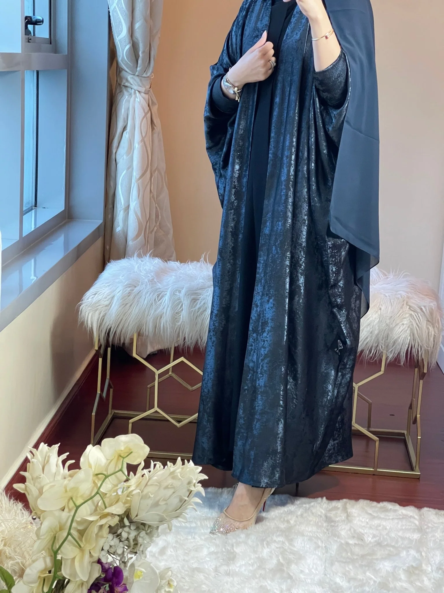 C-DarkBlue-Shimmer-Bisht-Abaya - Image 7