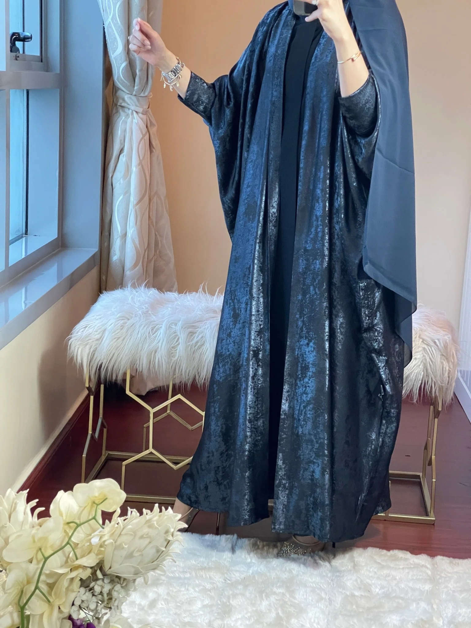 C-DarkBlue-Shimmer-Bisht-Abaya - Image 9