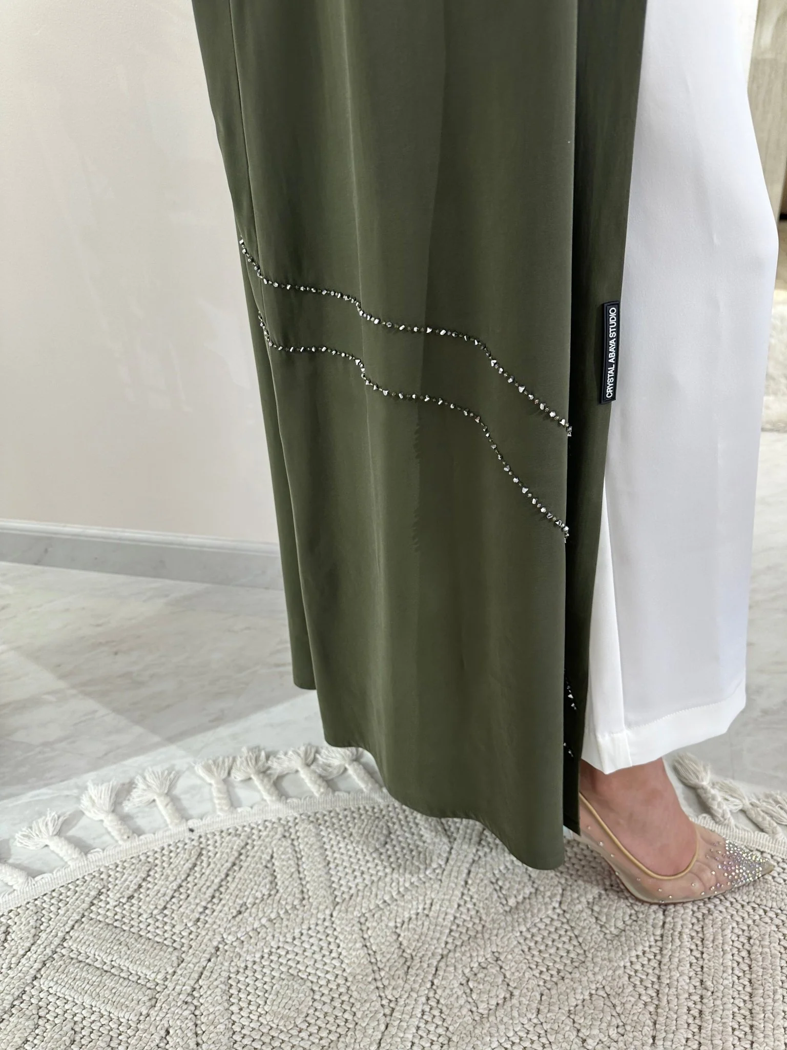 C Green Shamwa Eid Abaya - Image 3