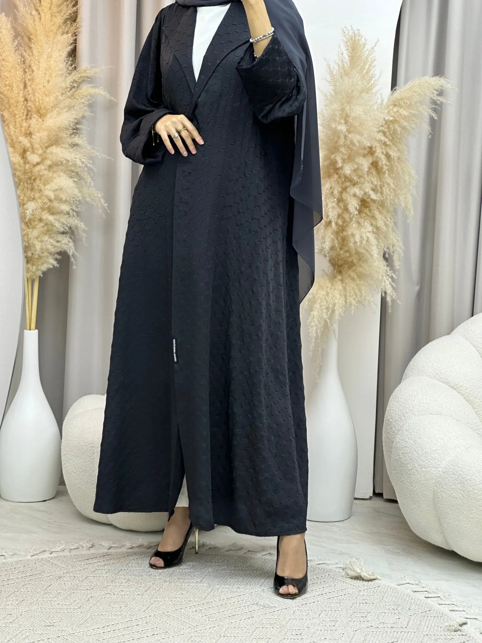 C 0007-04 Grey Coat Silk Eid Abaya 02 - Image 2