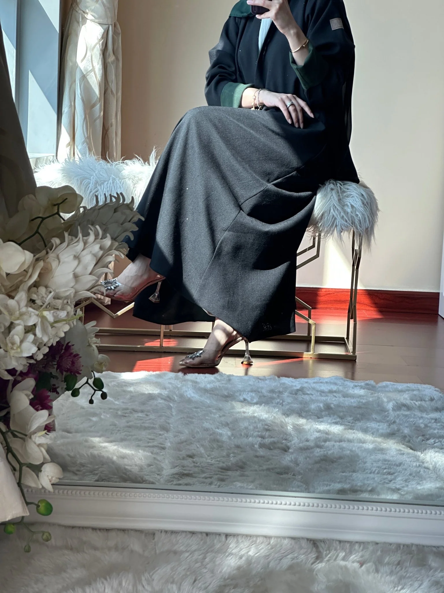 C-Reversible-Black-Green-Linen-Abaya - Image 4