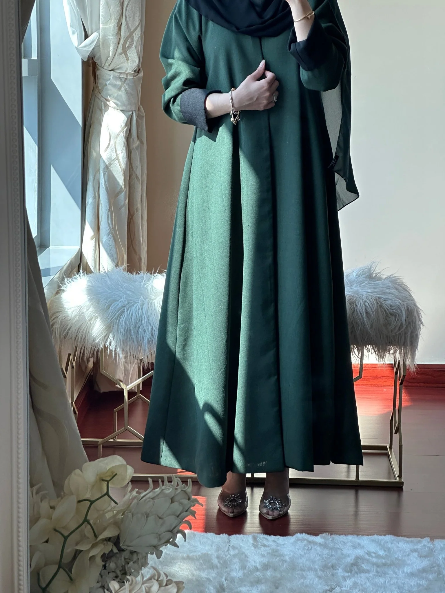 C-Reversible-Black-Green-Linen-Abaya - Image 6