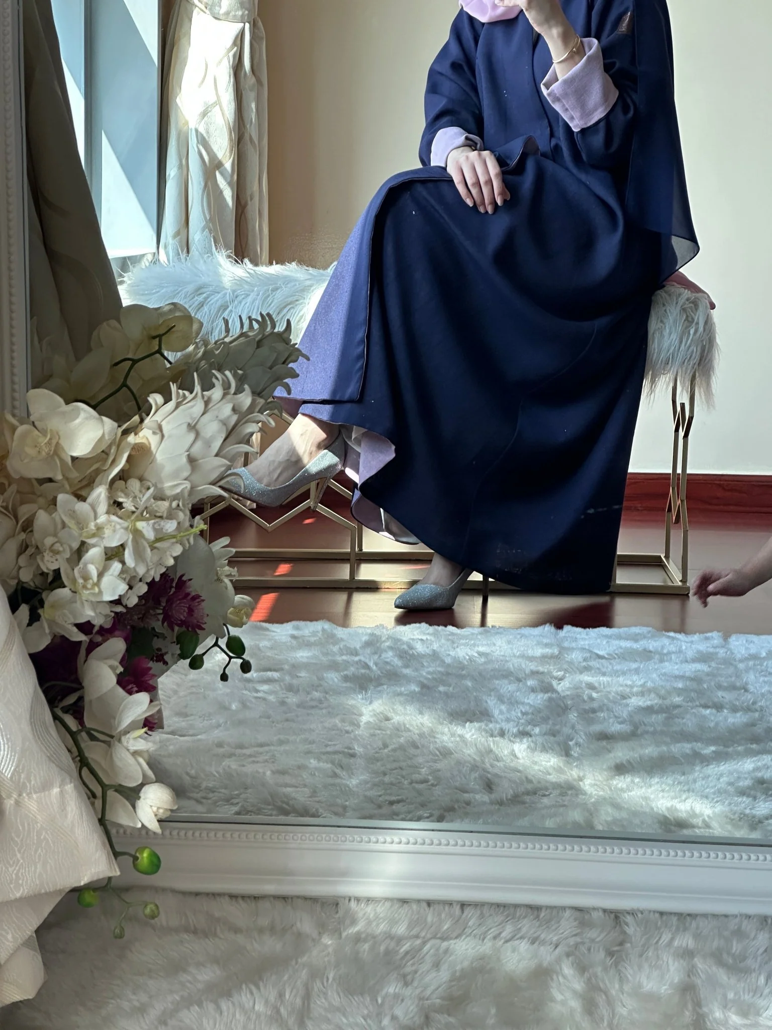 C-Reversible-Navy-Blue-Pink-Linen-Abaya - Image 4