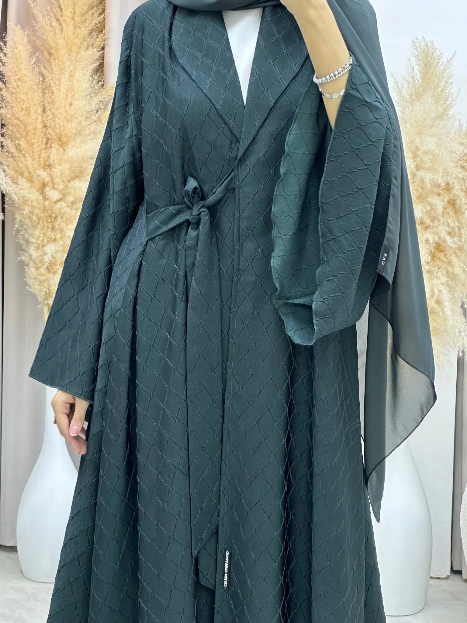 C RTW 0005-06 Green Overlap Silk Abaya - Image 3