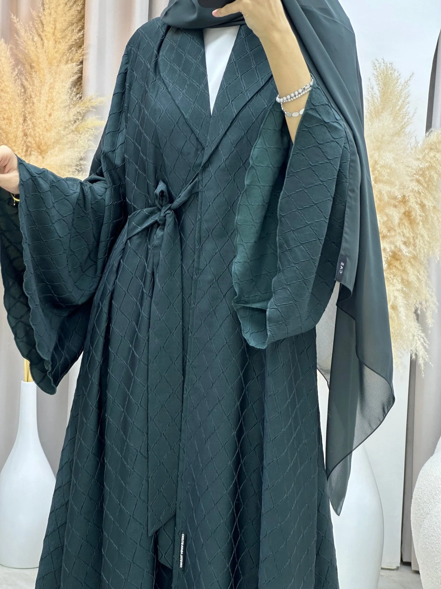 C RTW 0005-06 Green Overlap Silk Abaya - Image 4