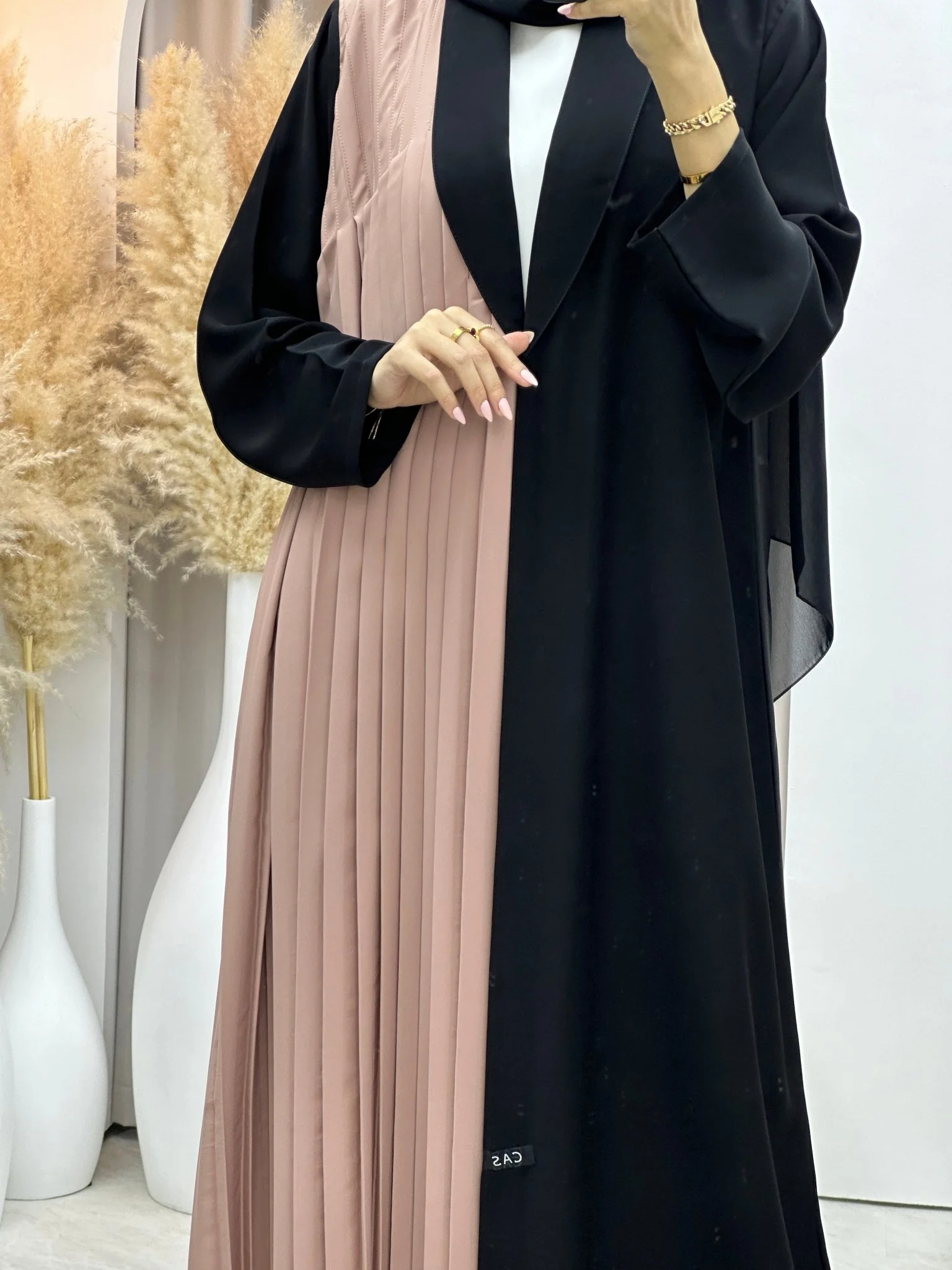 C RTW 0072 Beige Black Pleated Abaya - Image 3