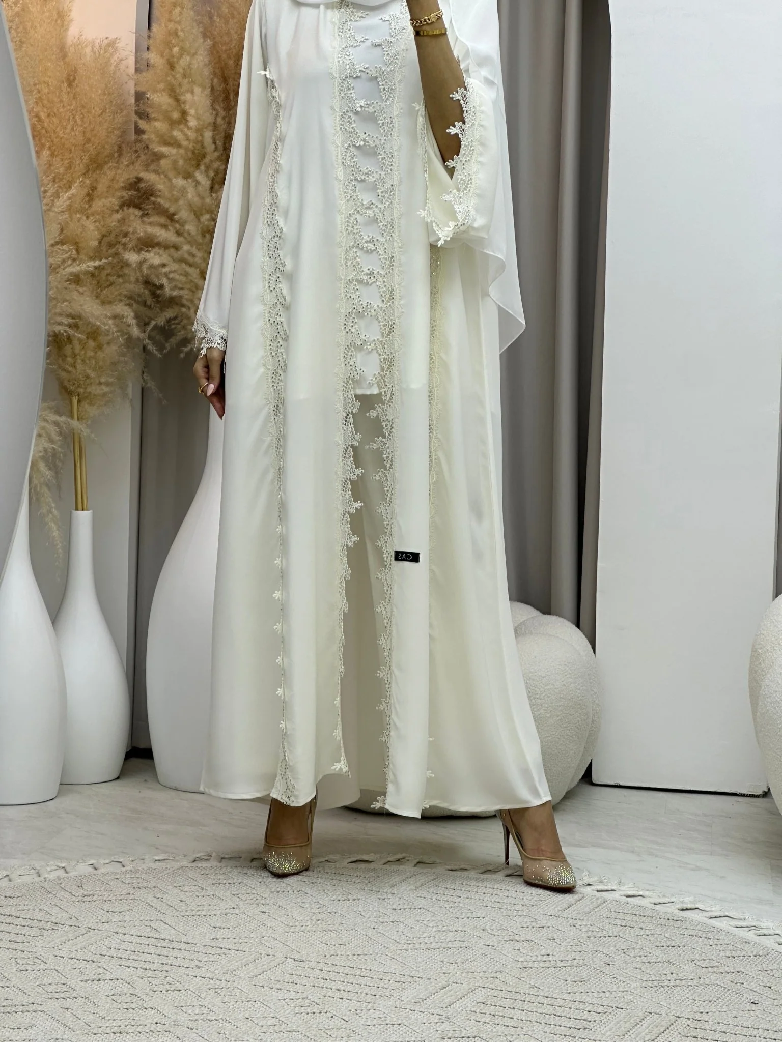 C RTW 0080 White Lace Abaya - Image 4