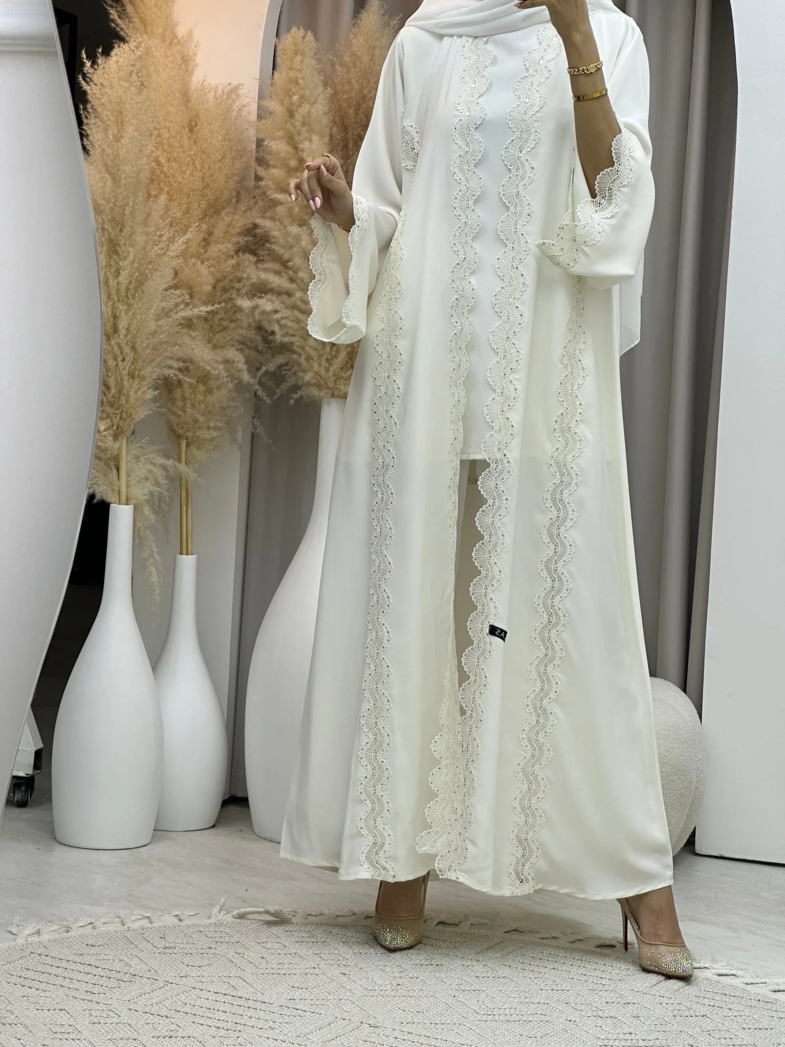 C RTW 0081 White Lace Abaya - Image 4