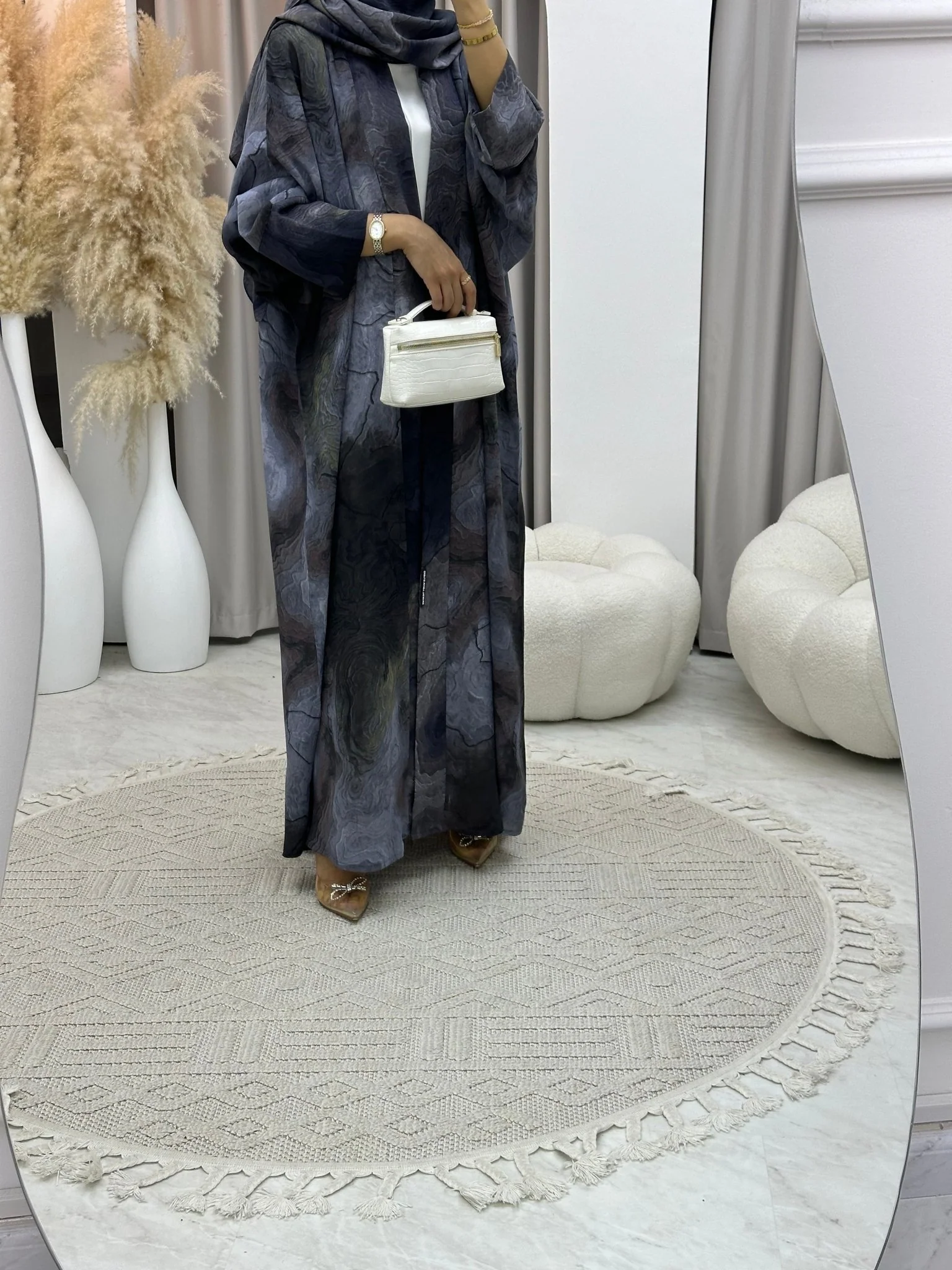 C RTW 0152-01 Light Grey Marble Abaya - Image 7