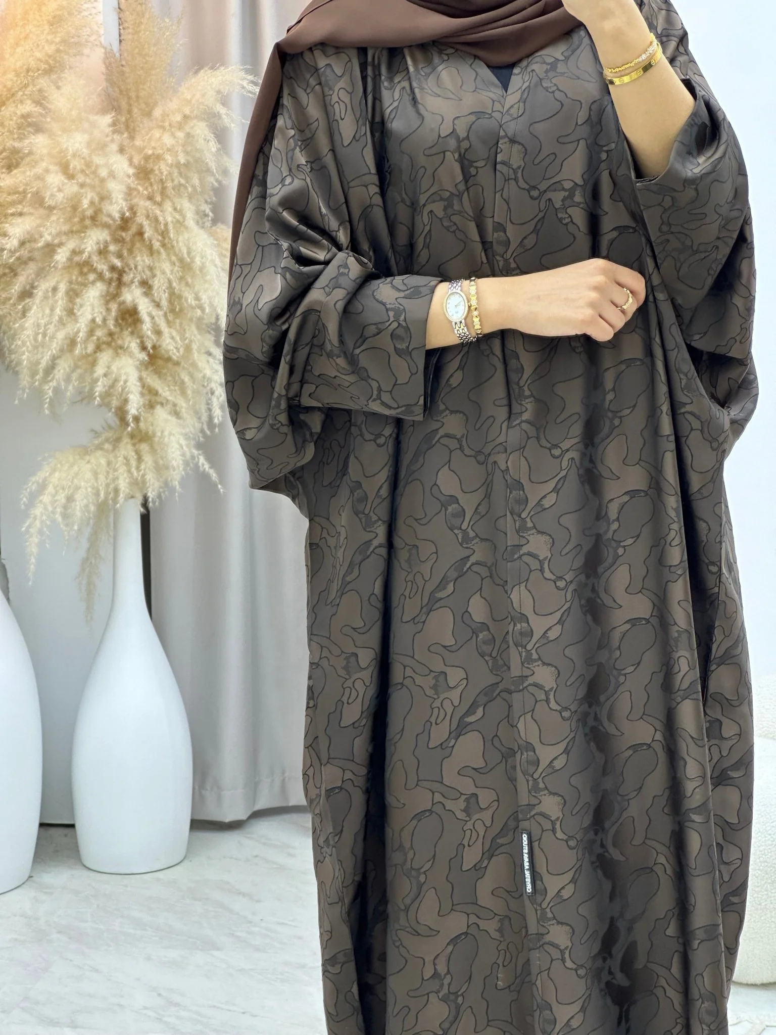 C RTW 0159-04 Brown Camo Bisht Abaya - Image 2