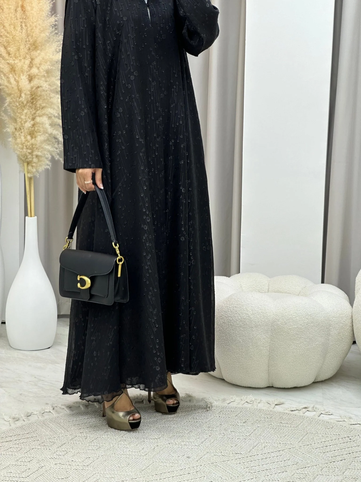 C RTW 0185 Black Dots Abaya - Image 6