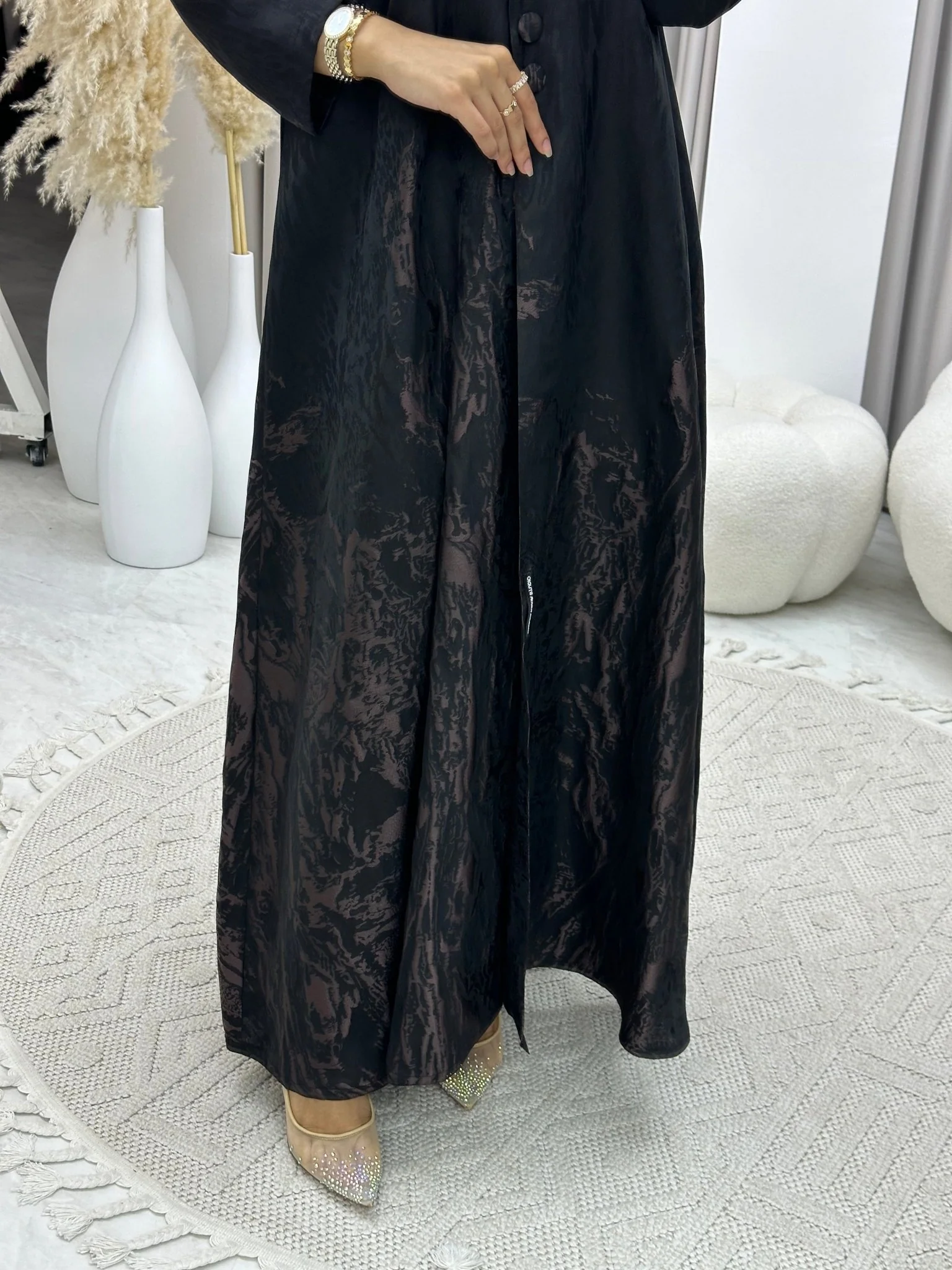 C RTW 0218-02 Rose Gold Kloosh Abaya - Image 6