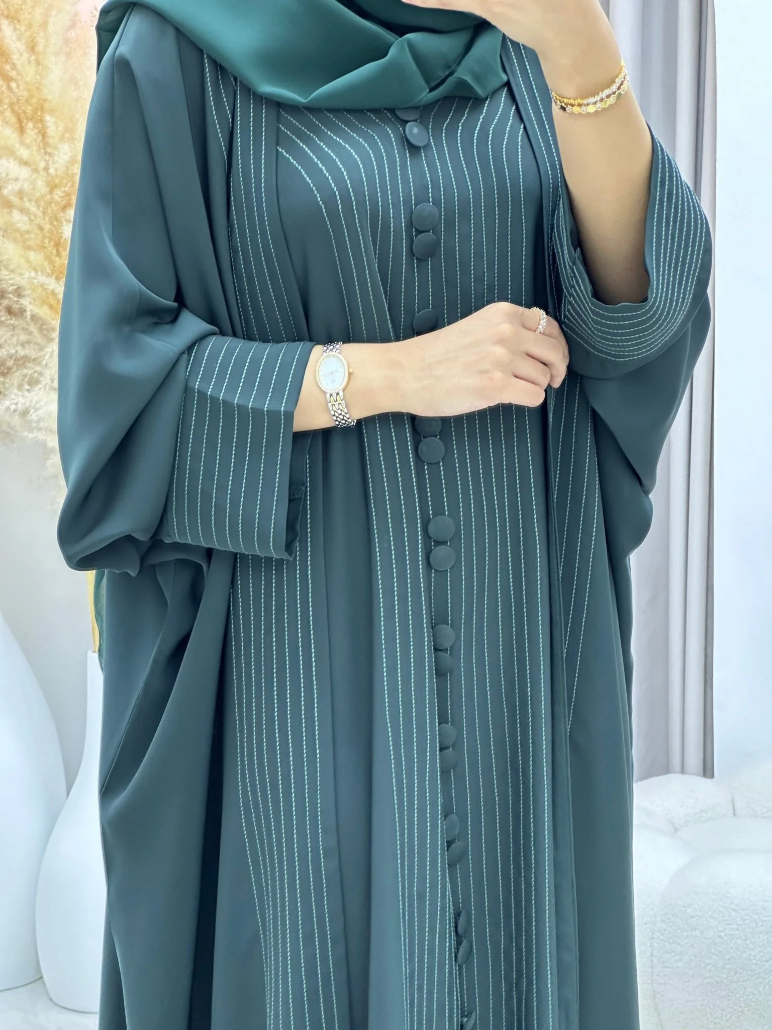 C RTW 0252 Bisht Abaya - Image 2