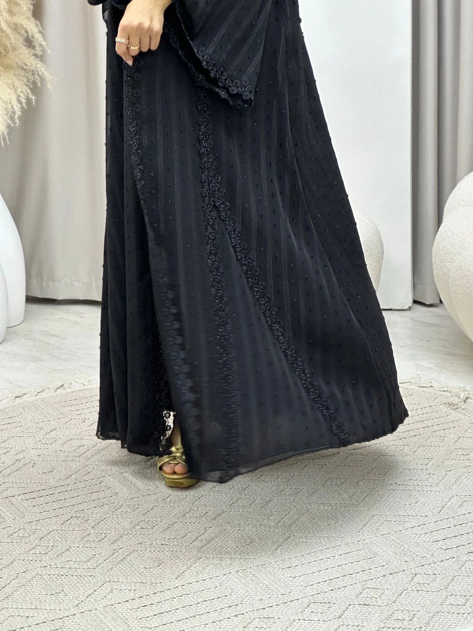 C RTW 0262 Black Lace Abaya - Image 5