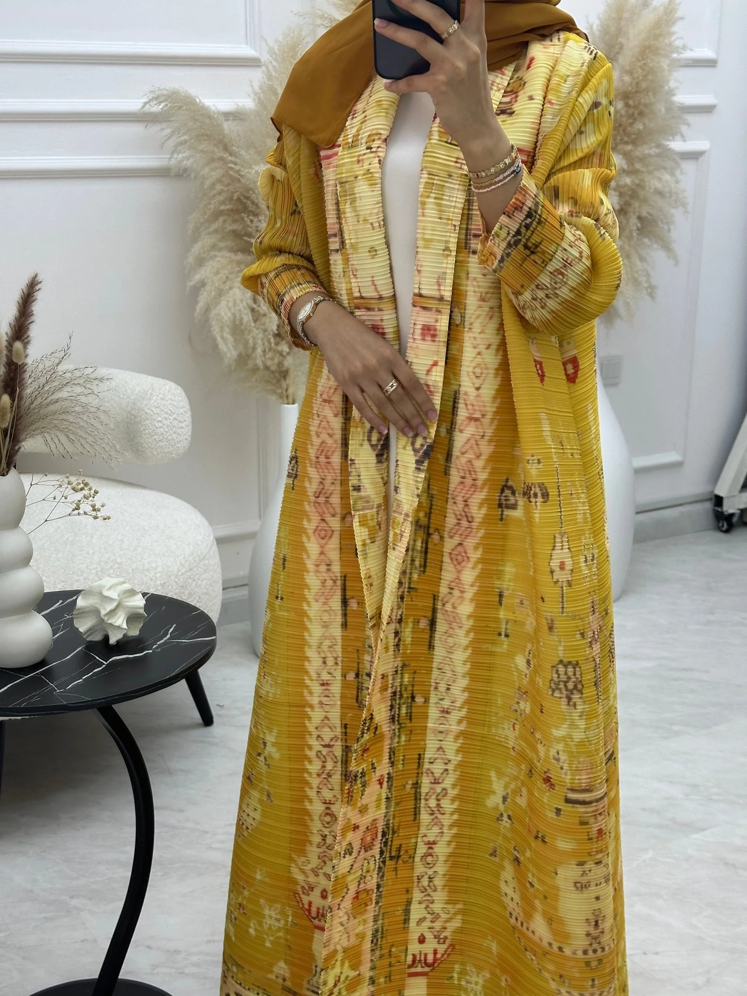 C RTW 05 Yellow Pleated Print Abaya - Image 2