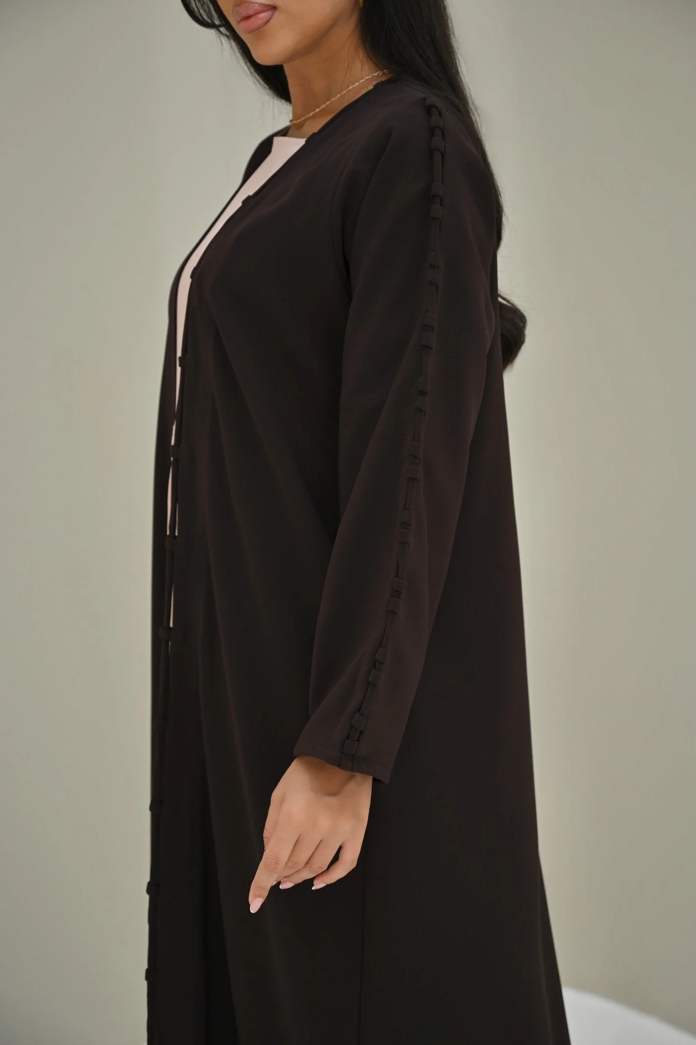 C RTW 0510 Deep Brown 3D Abaya - Image 2