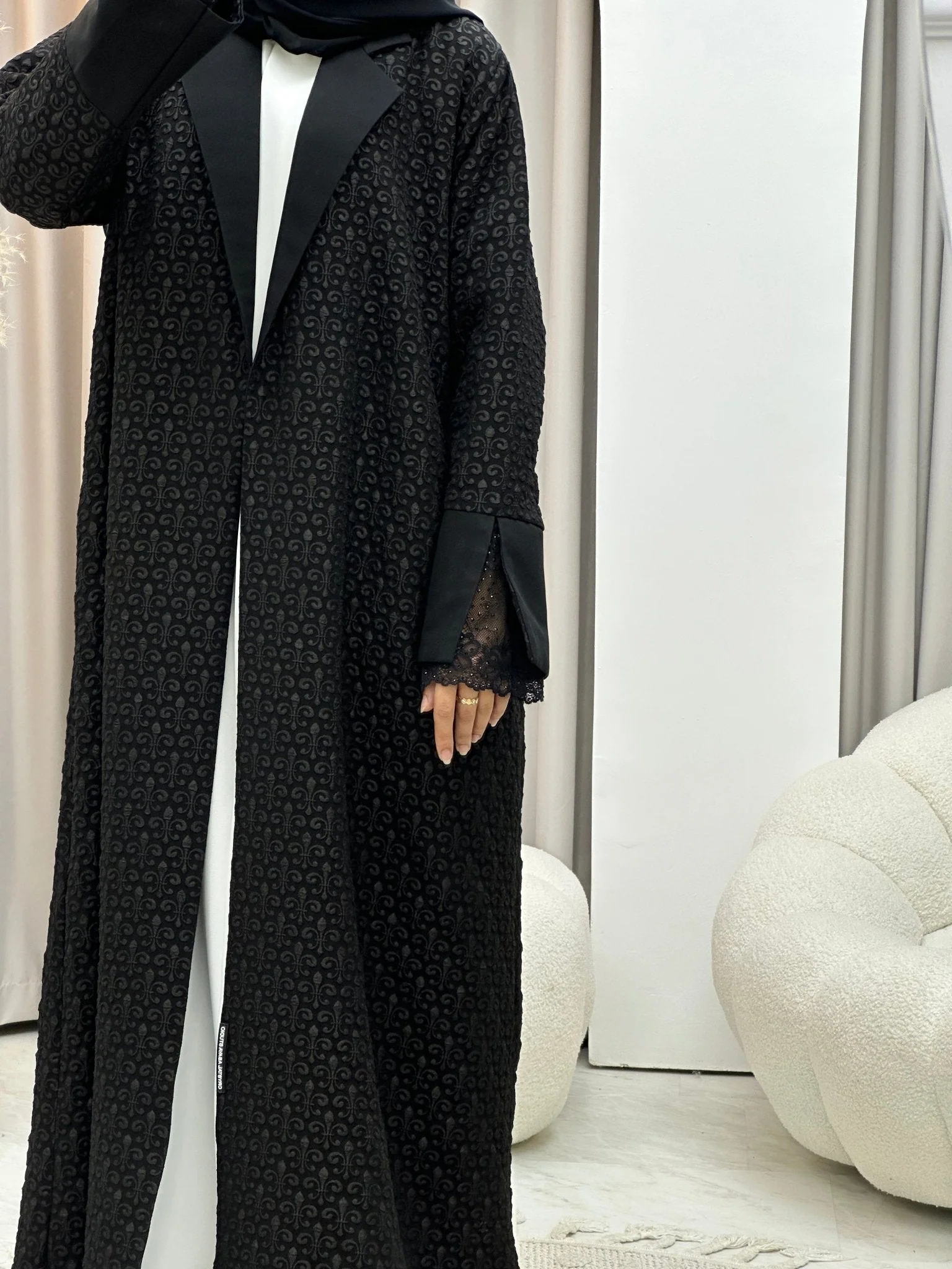 C RTW 0578 Black Coat Abaya - Image 5