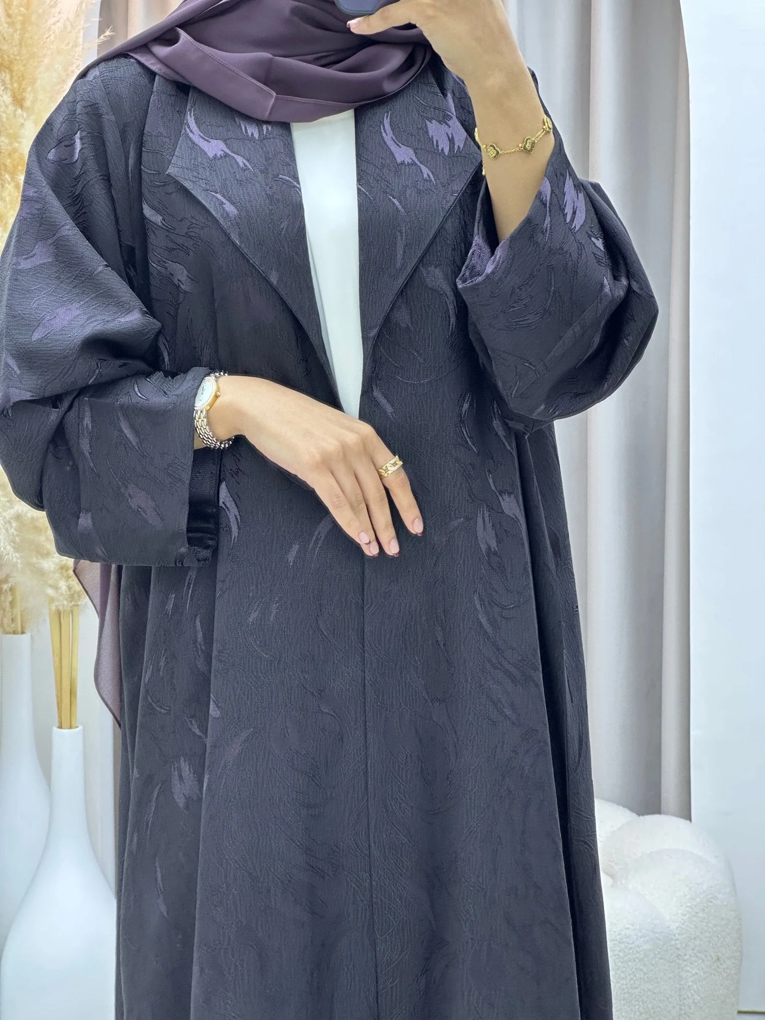C RTW 0583-03 Purple Leaf Printed Abaya