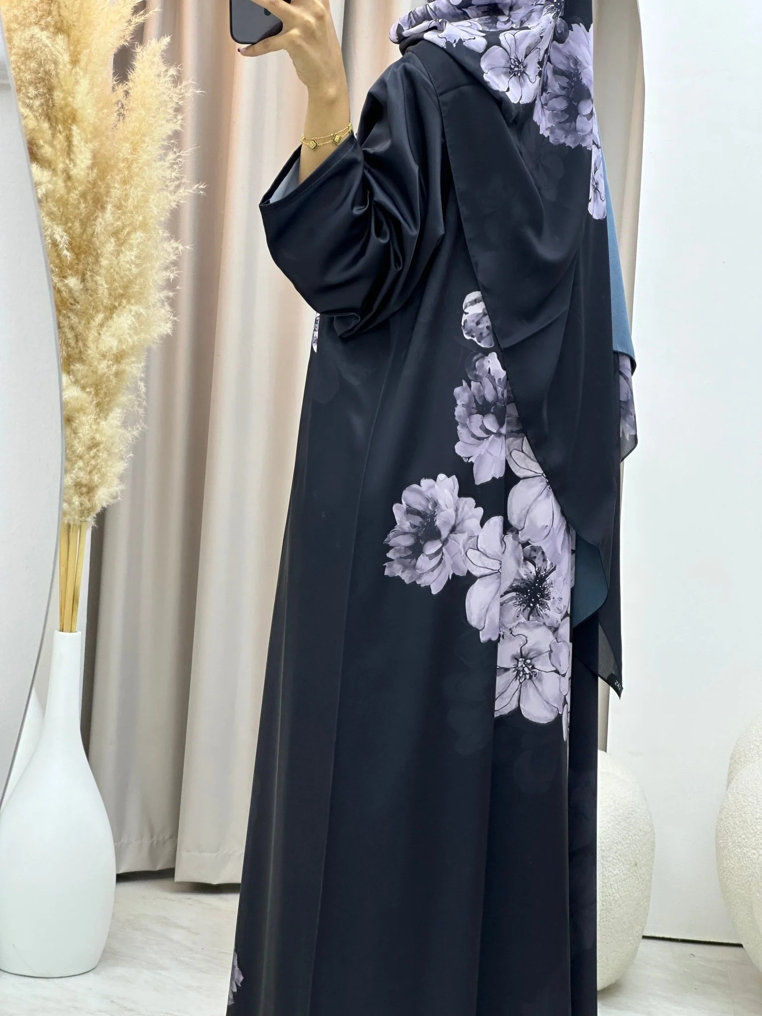 C 0586 Purple Printed Abaya - Image 6