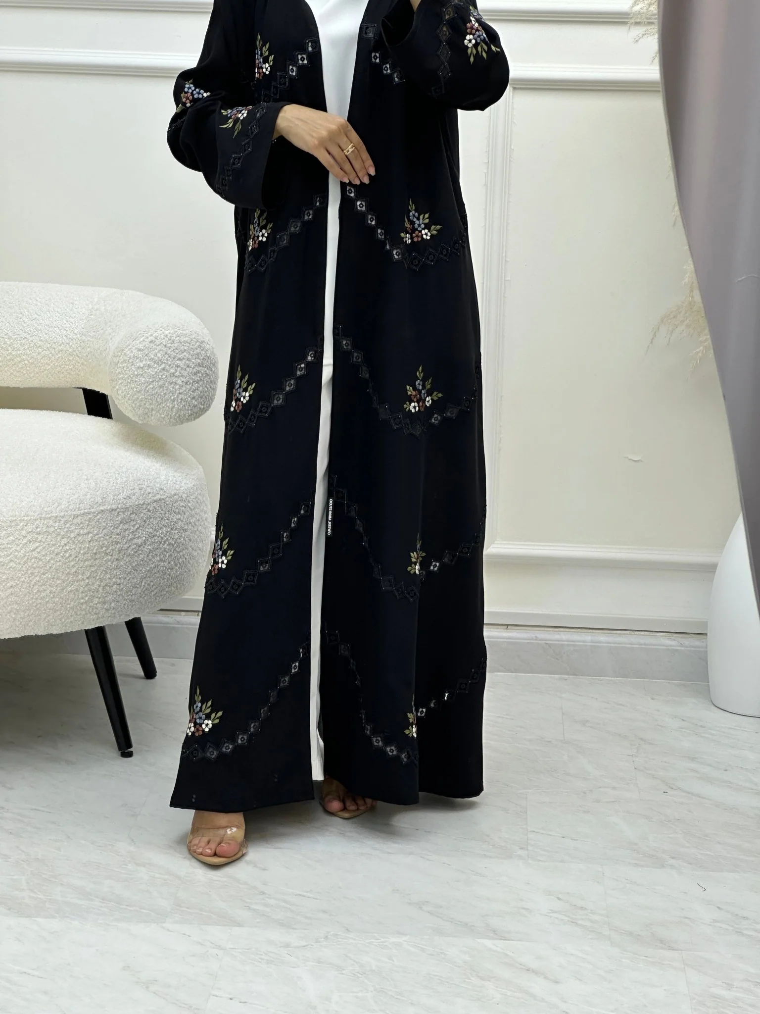 C RTW 0615 Embroidered Black Abaya - Image 3