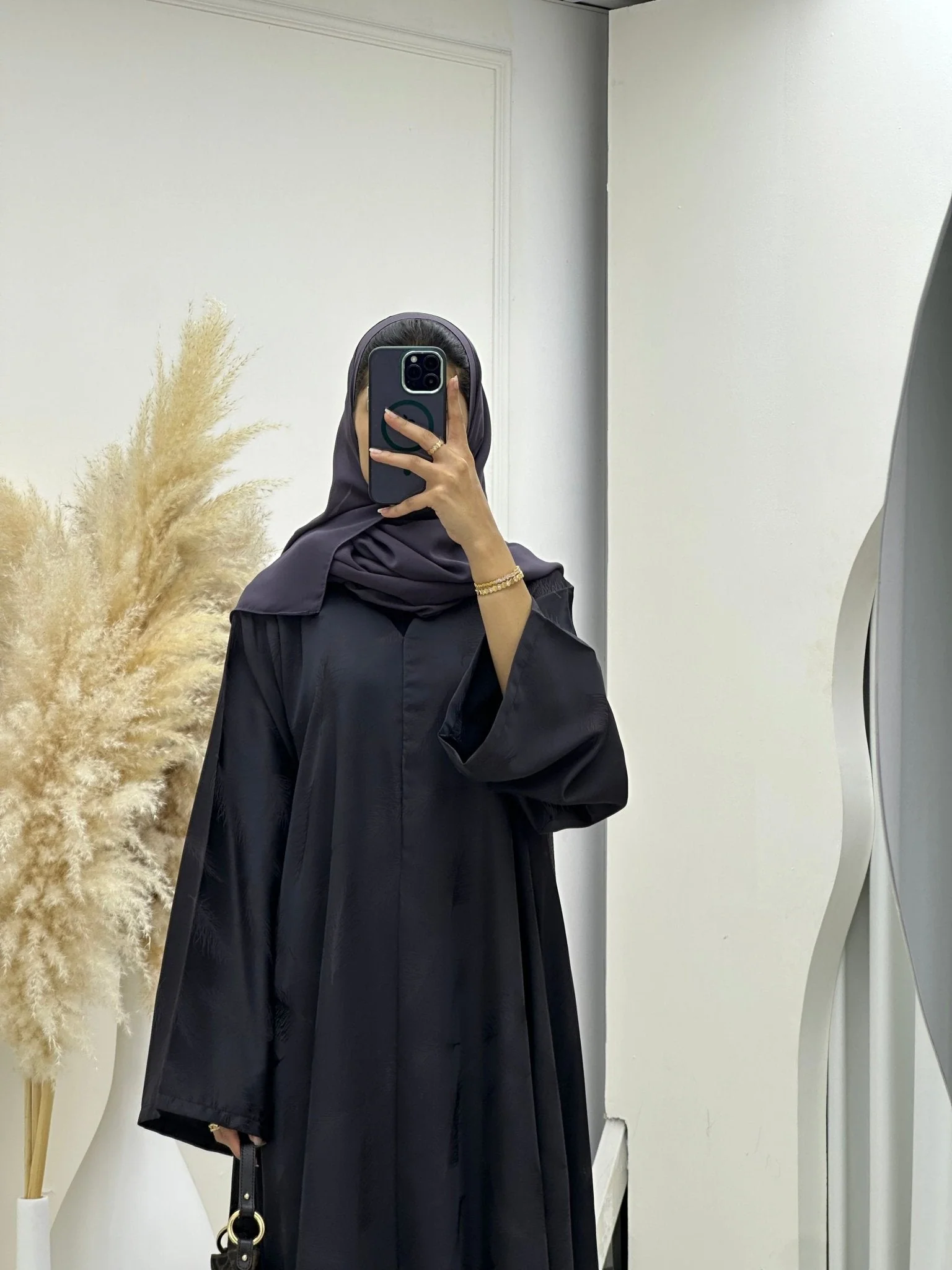 C RTW 0653 03 Purple Printed Abaya - Image 4