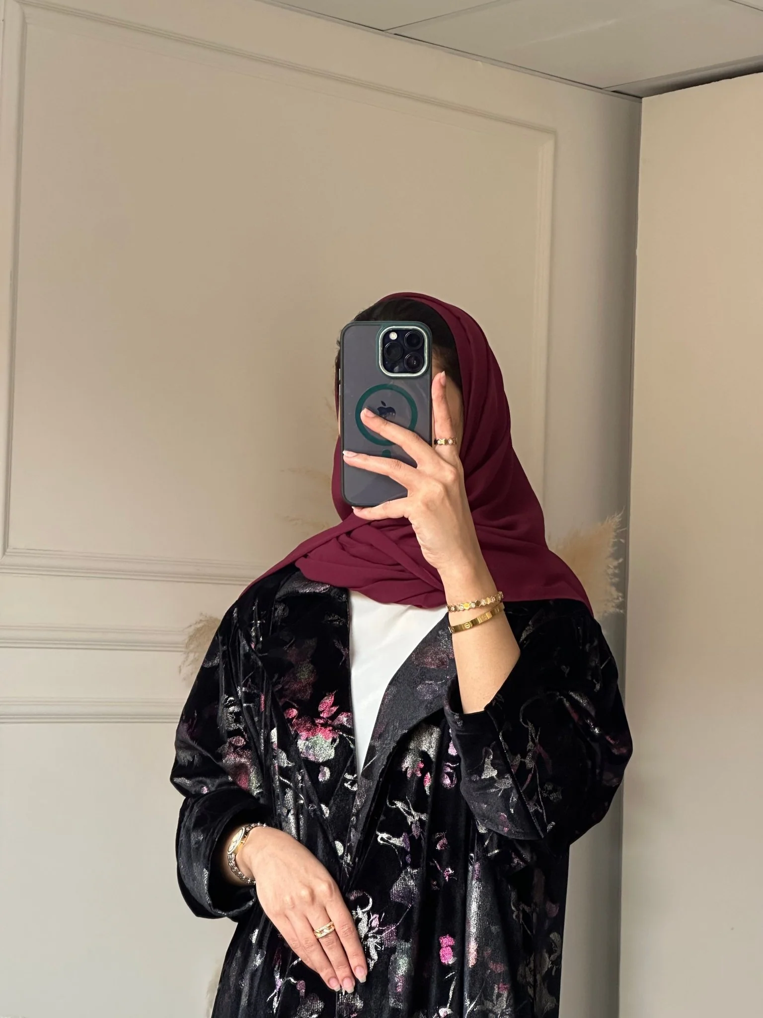 C 0779 Burgundy Coat Velvet Abaya - Image 6