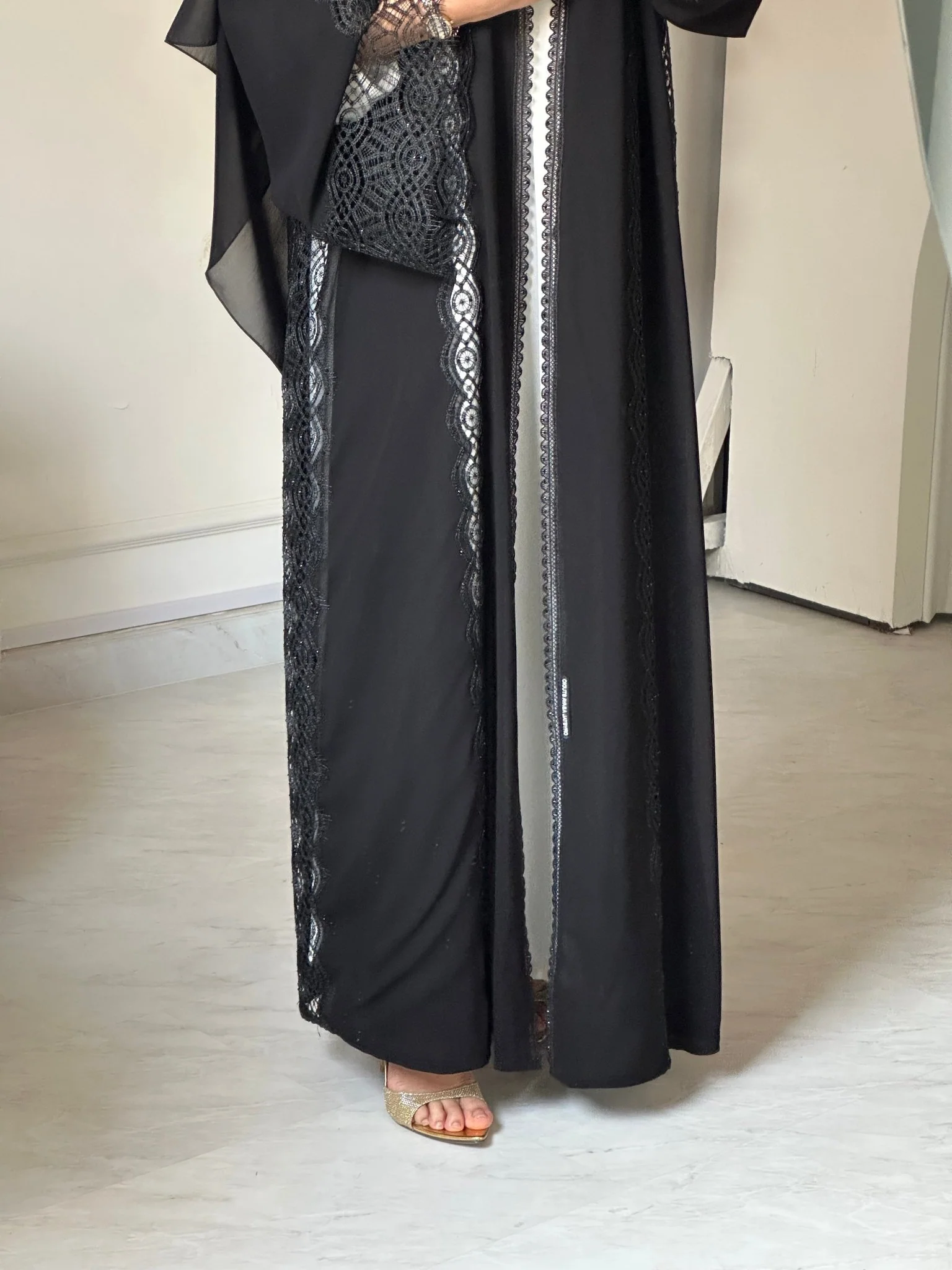 C 0799 Black Lace Abaya - Image 4