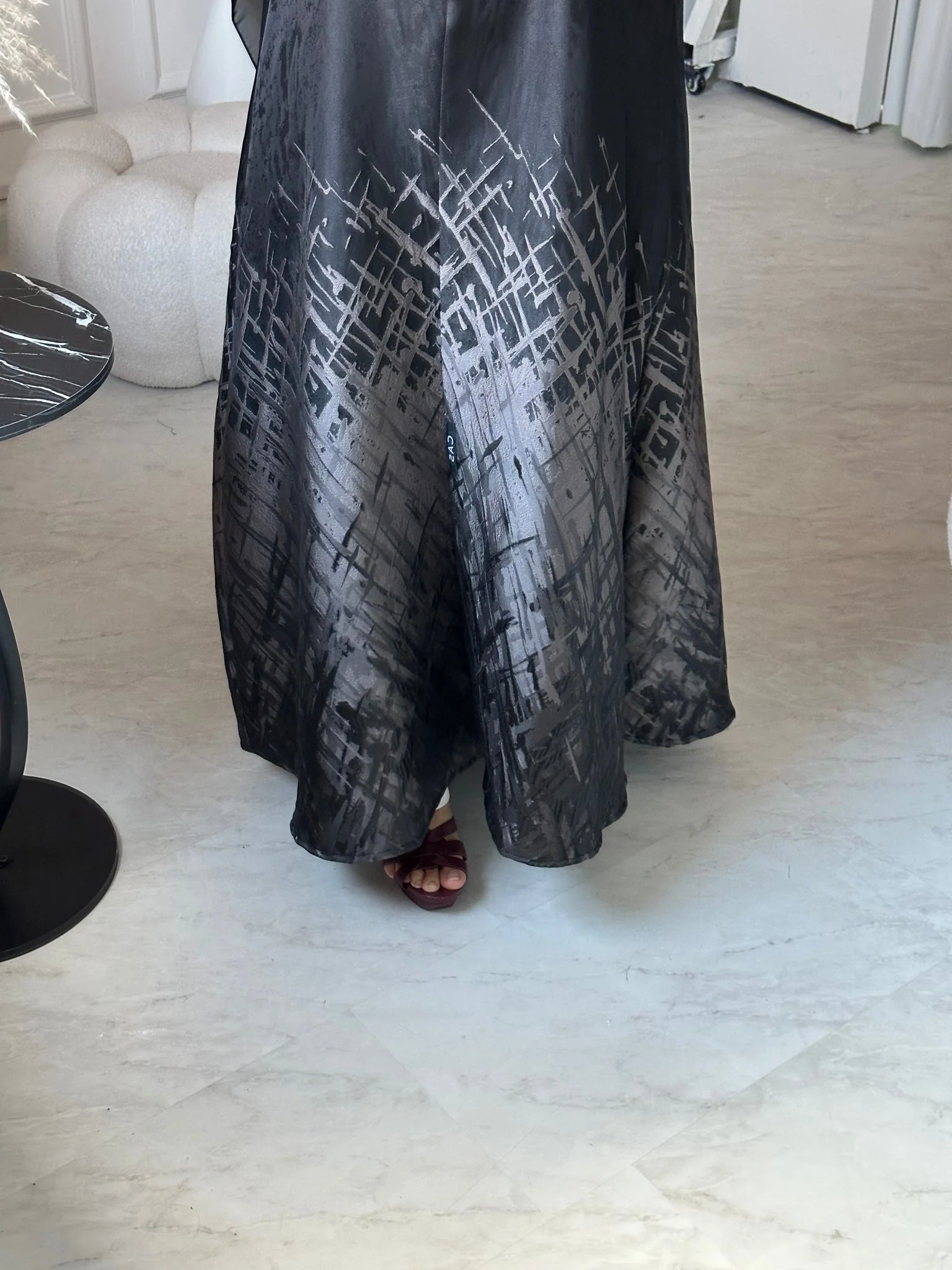C 0895-01 Grey Jacquard Abaya - Image 6