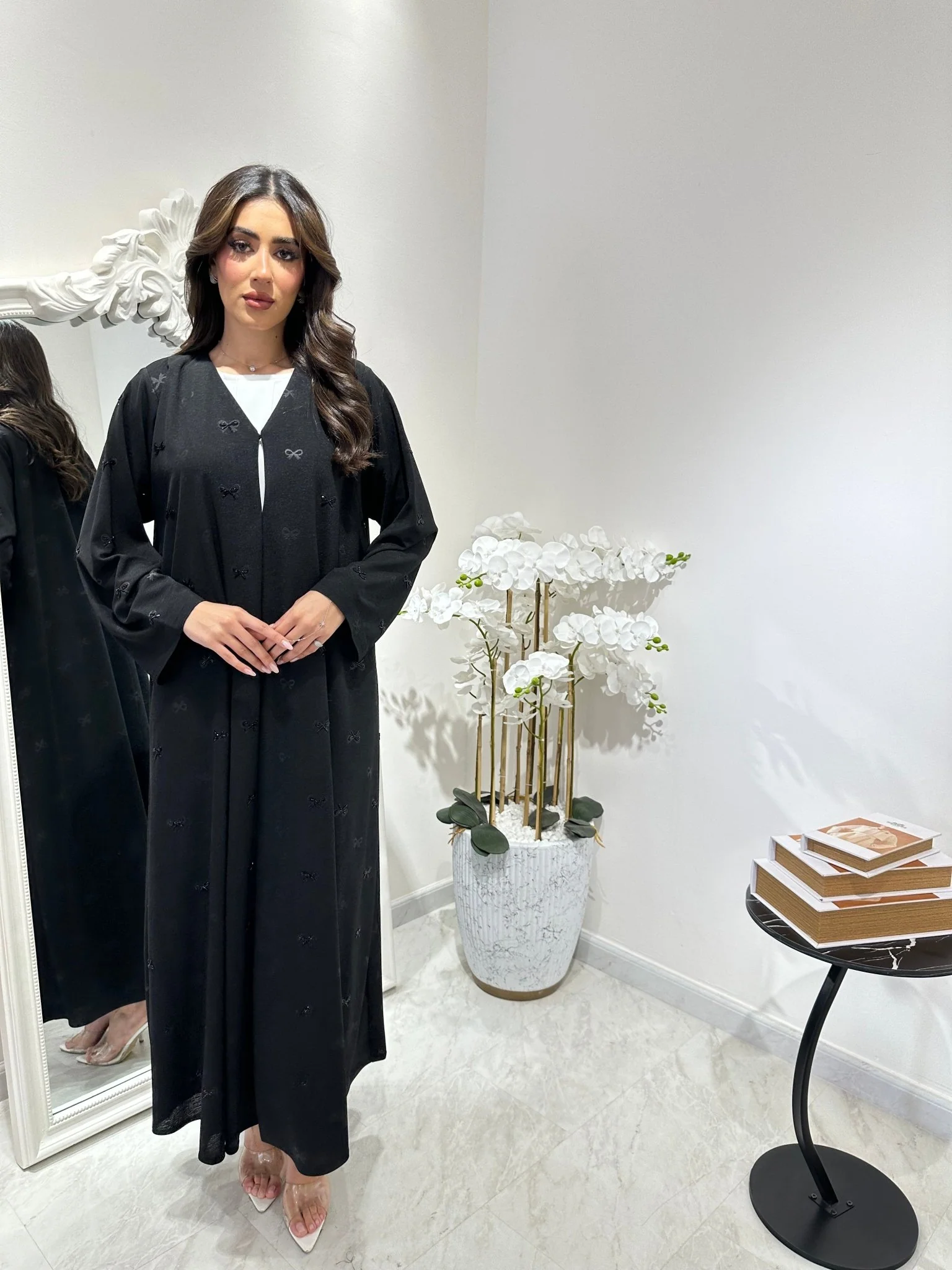 C 0905 Black Bow Abaya - Image 4