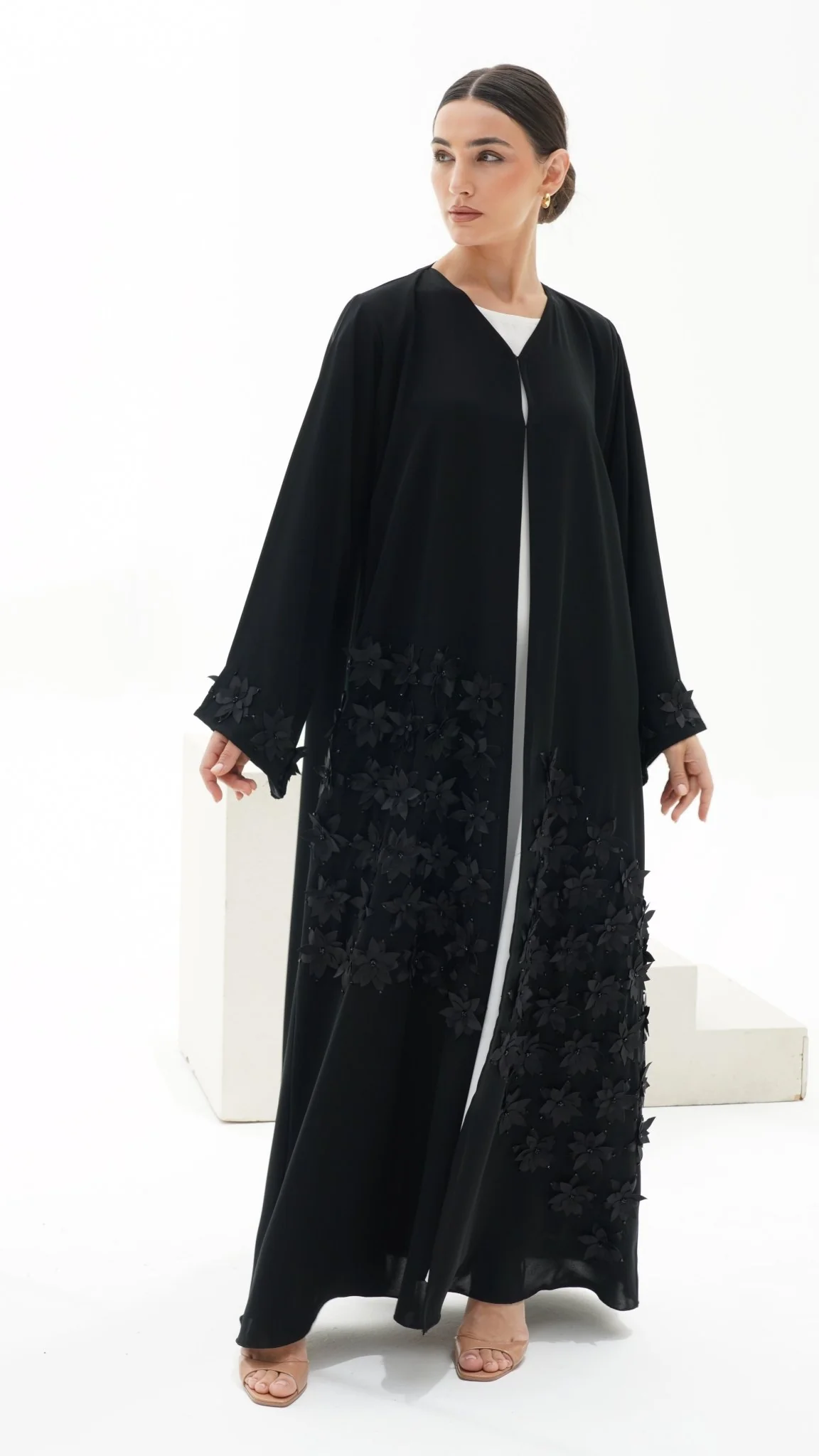 C RTW 1117 Black Abaya - Image 4