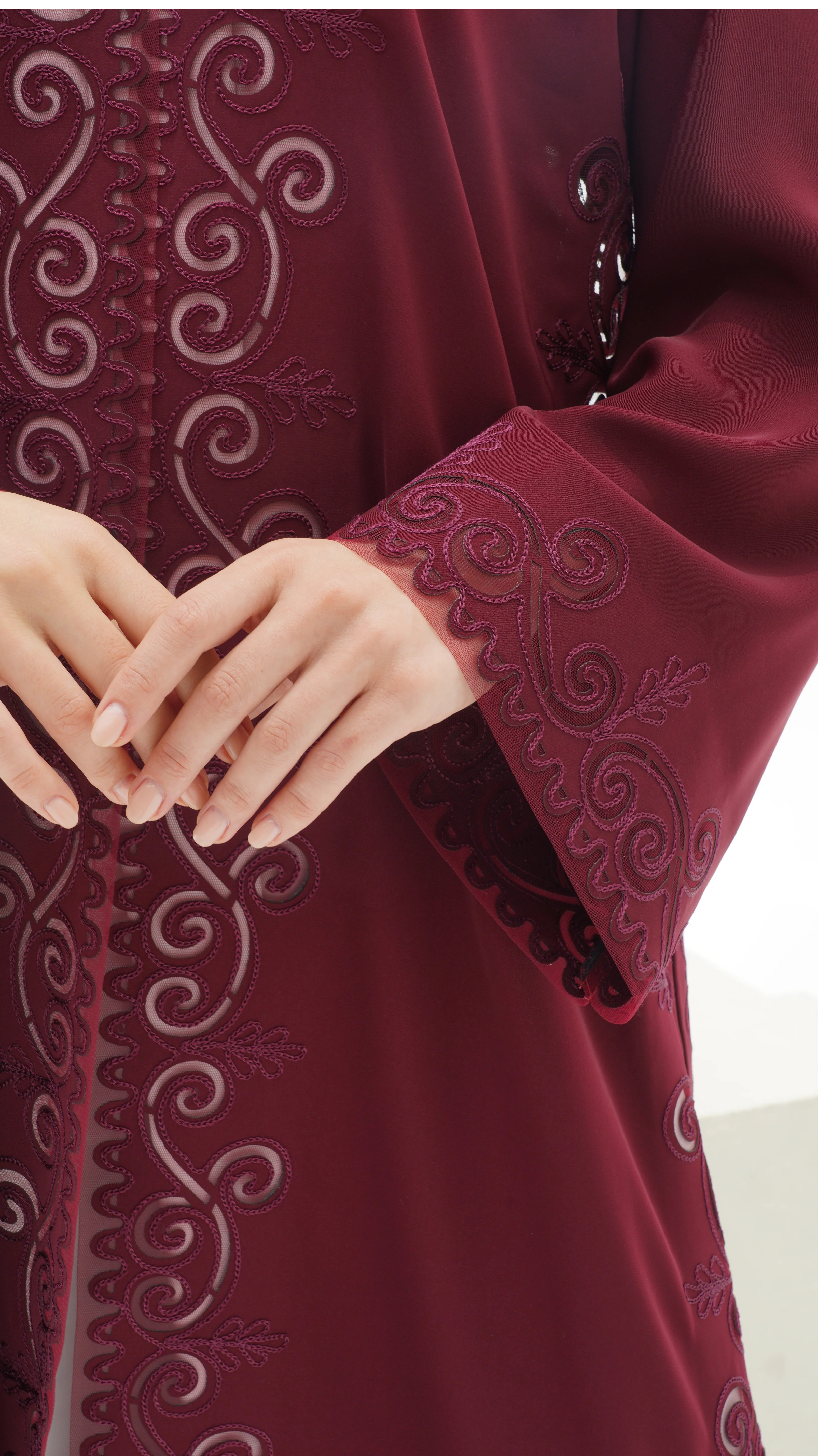 C RTW 1150 Crepe Abaya - Image 4