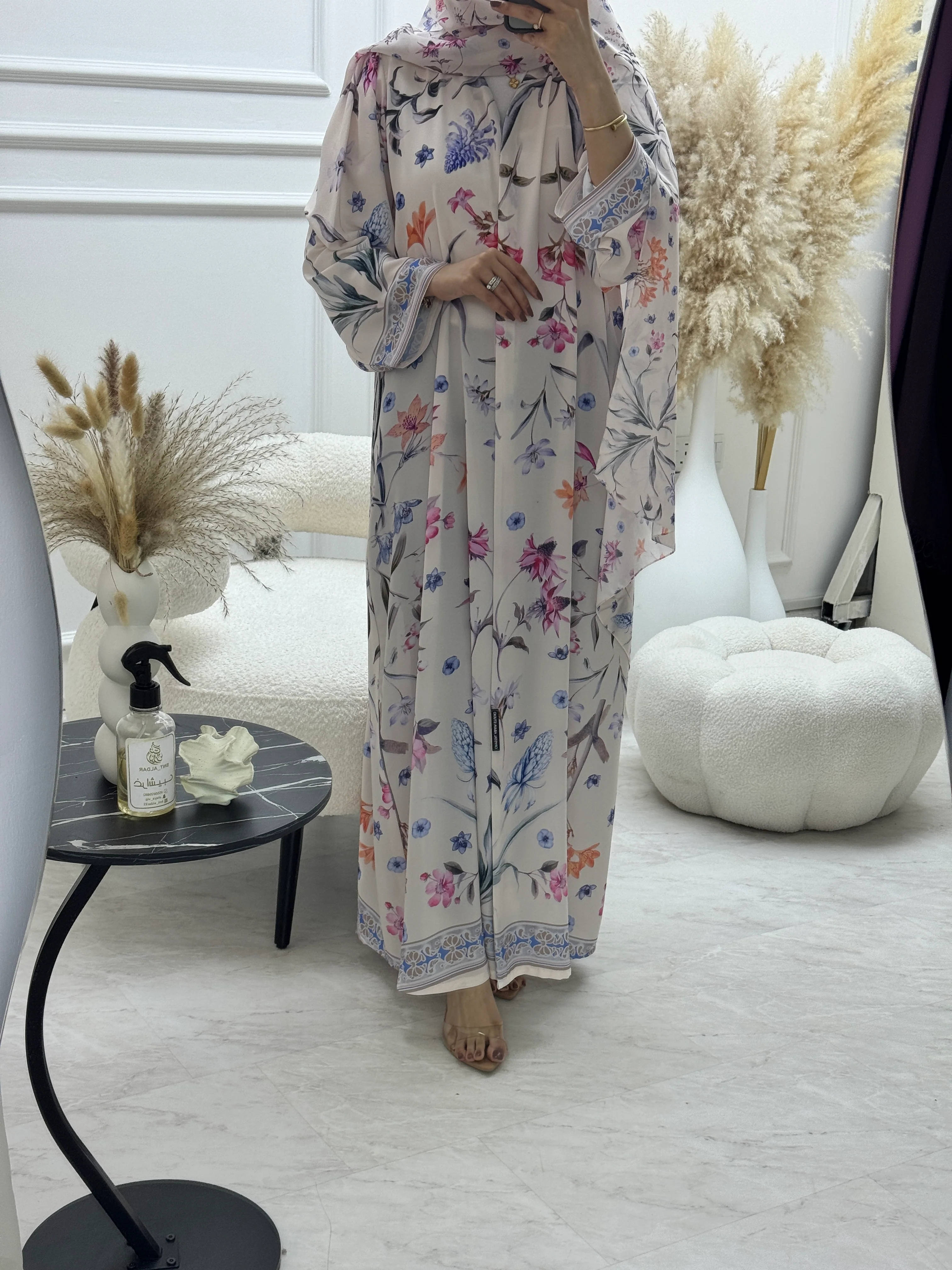 C 1250 Lavender Printed Abaya - Image 2