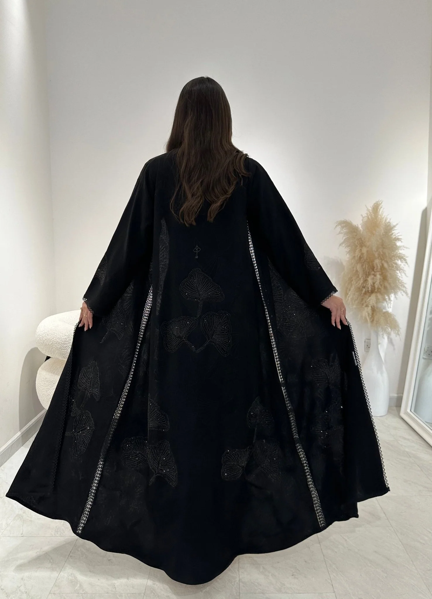 C 1300 Black Lace Abaya - Image 3