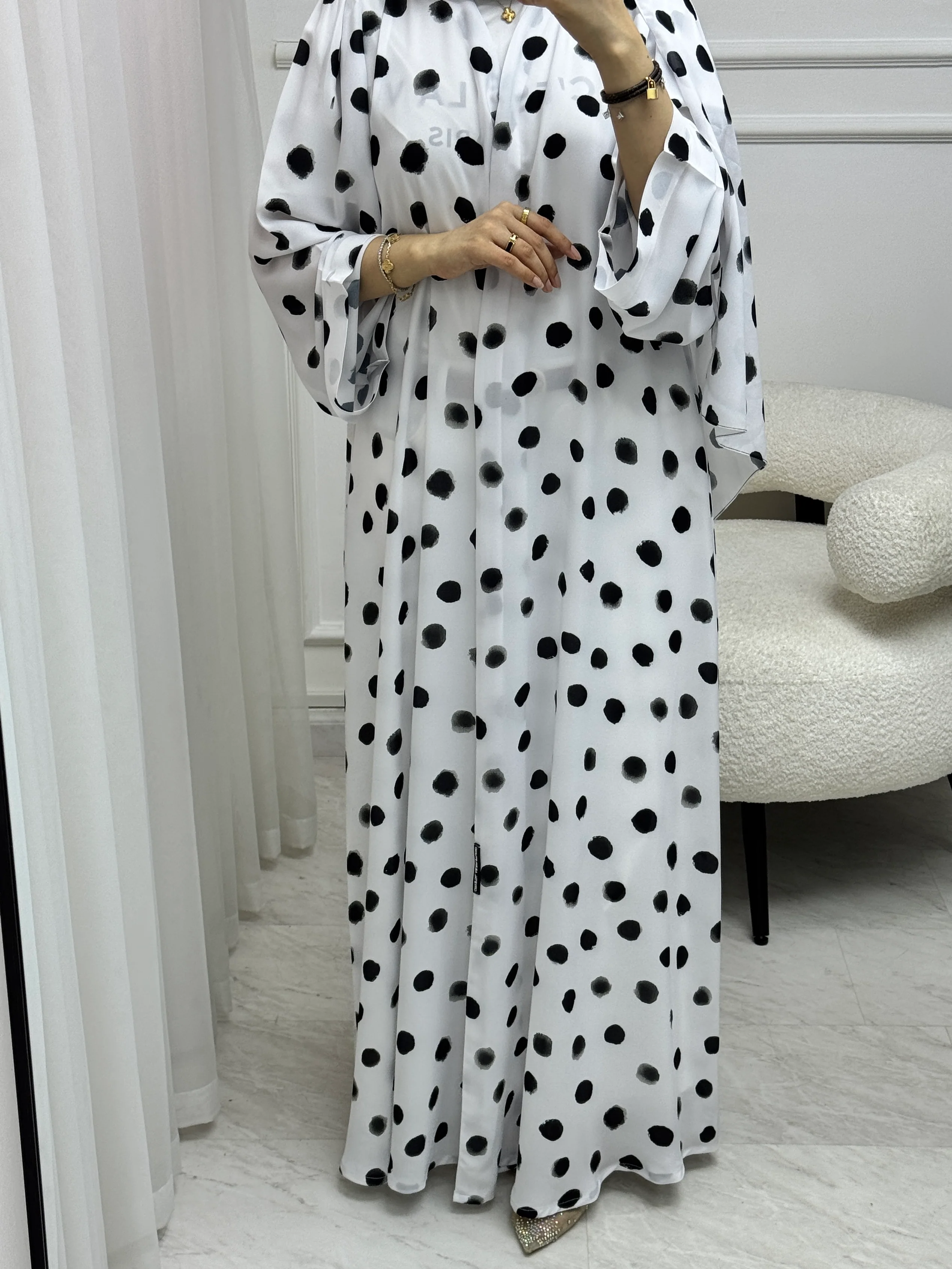 C 1528-02 White Polka Dot Abaya - Image 3