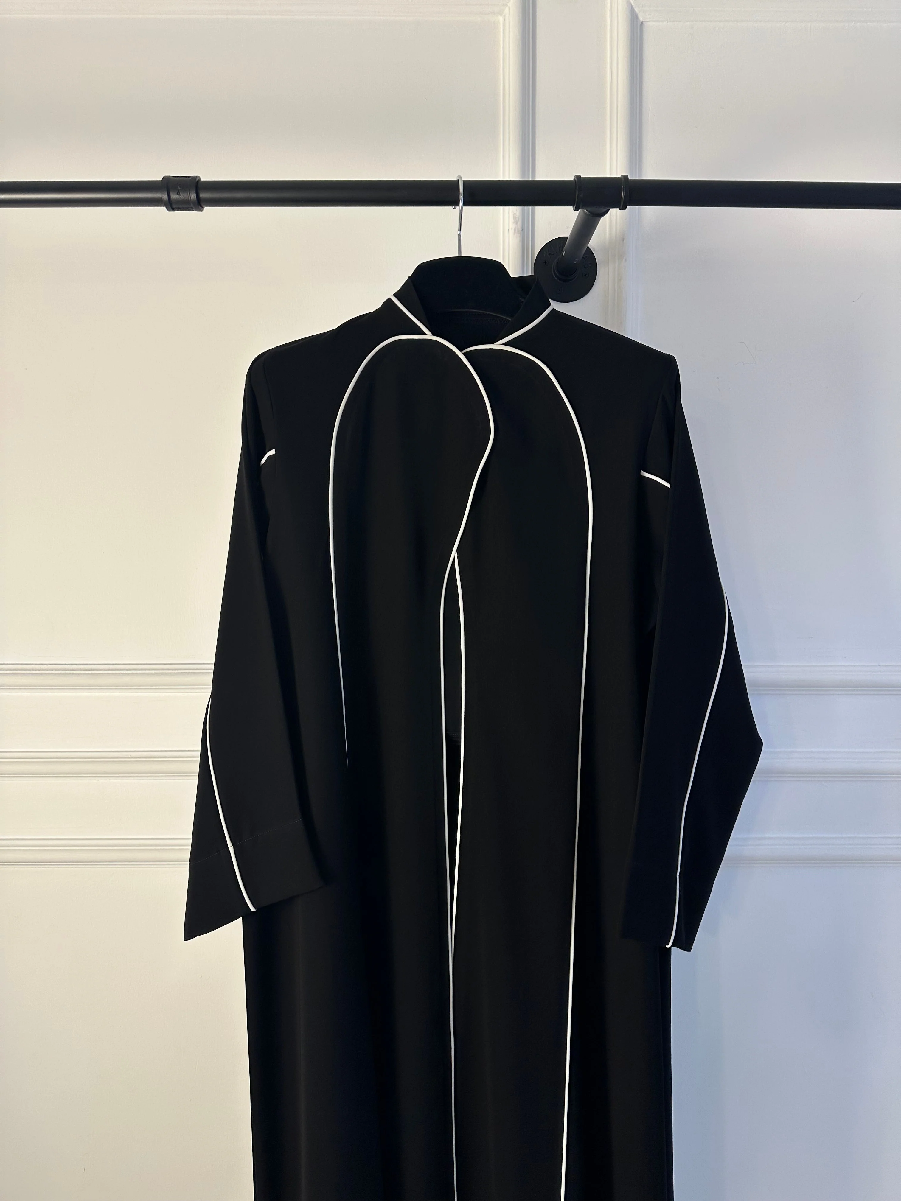 C RTW 1793 Black Striped Abaya - Image 5