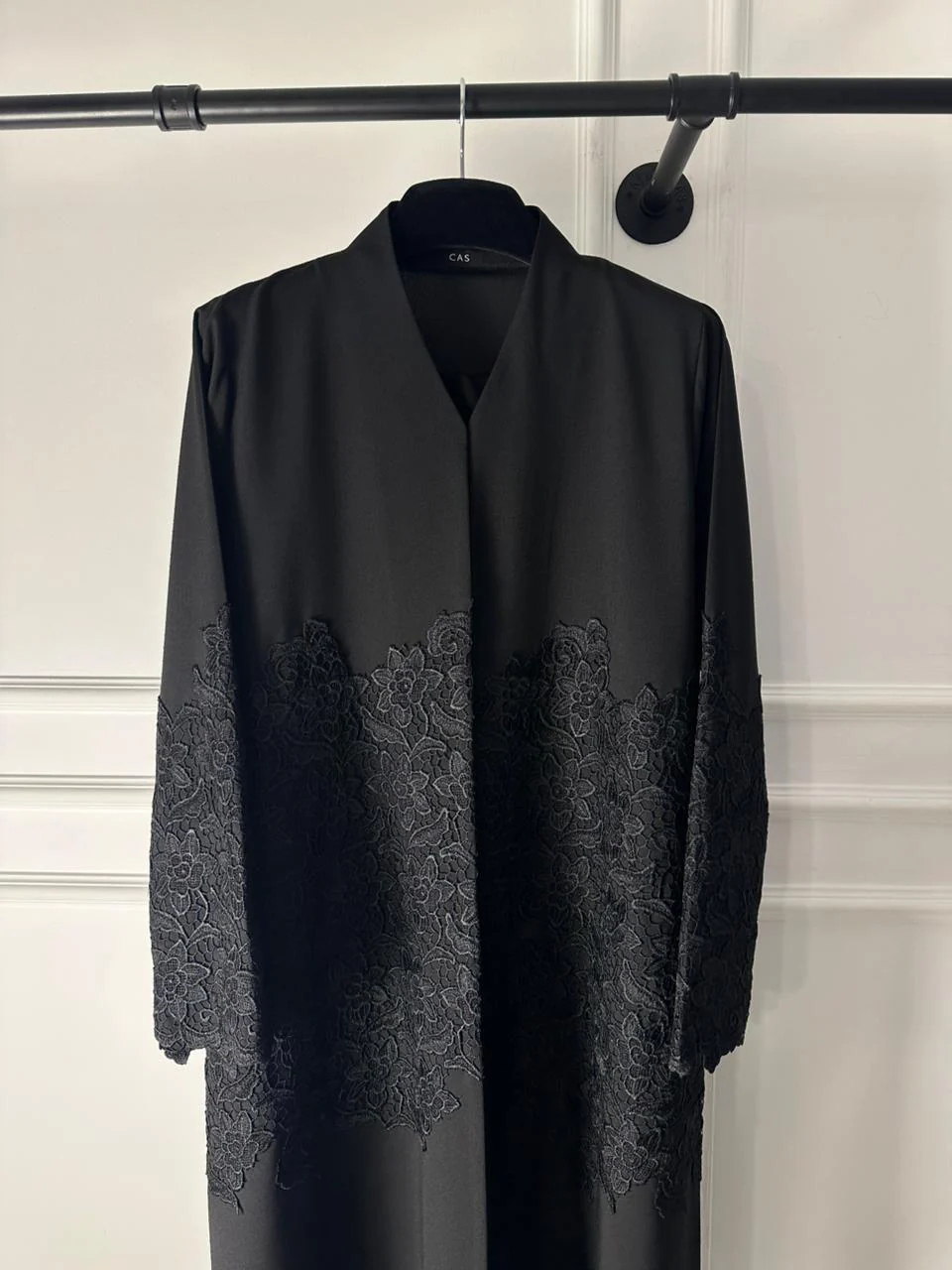 C 2084 Black Floral Lace Abaya - Image 3