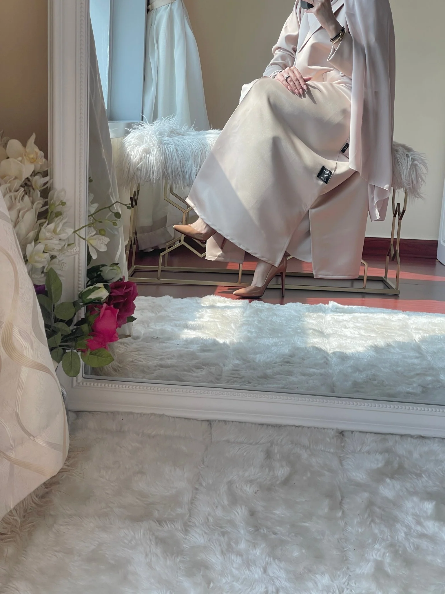 C-RTW-Beige-Satin-Coat-Abaya - Image 10