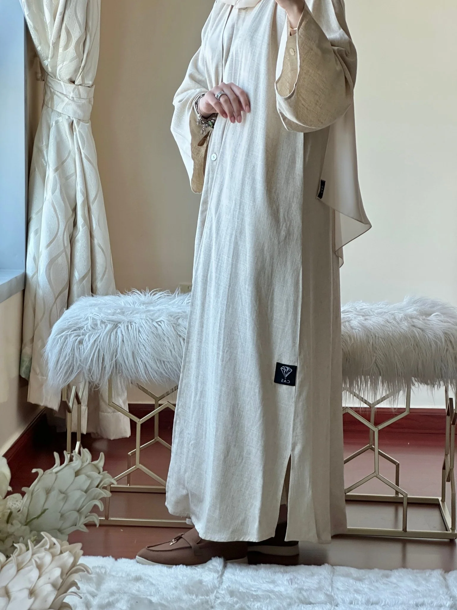 C RTW Beige Summer Linen Travel Abaya Set - Image 3