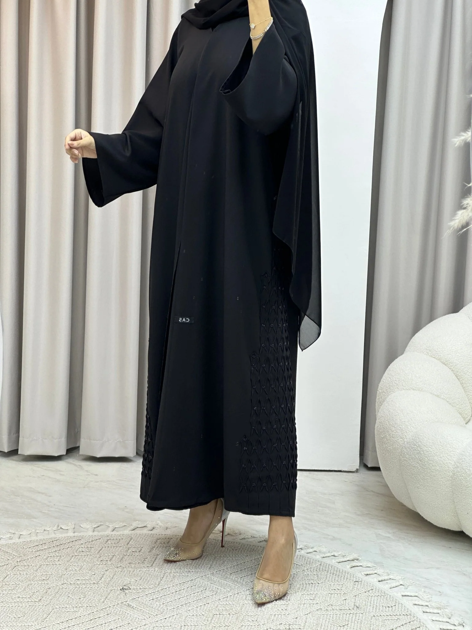 C RTW Black Criss Cross Abaya - Image 6