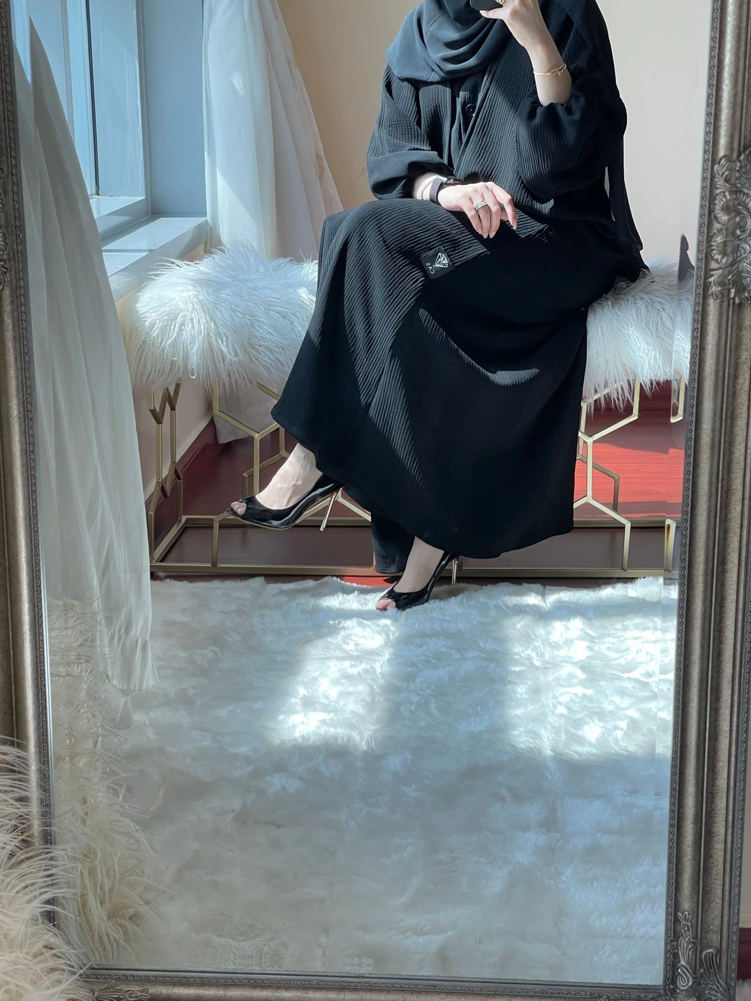 C-RTW-Black-Dotted-Abaya-02 - Image 3
