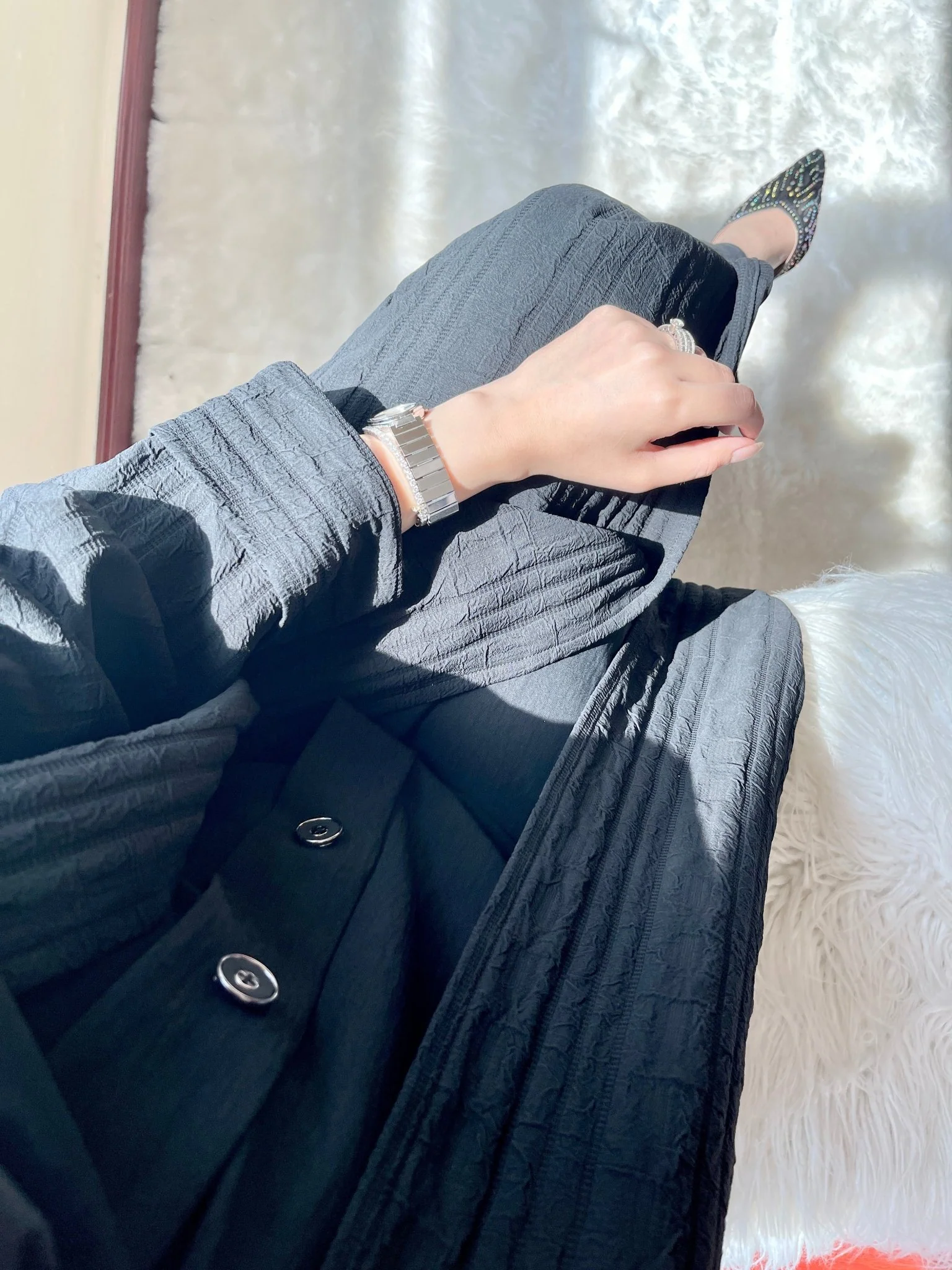 C-RTW-Black-Stripe-Abaya-Set - Image 4