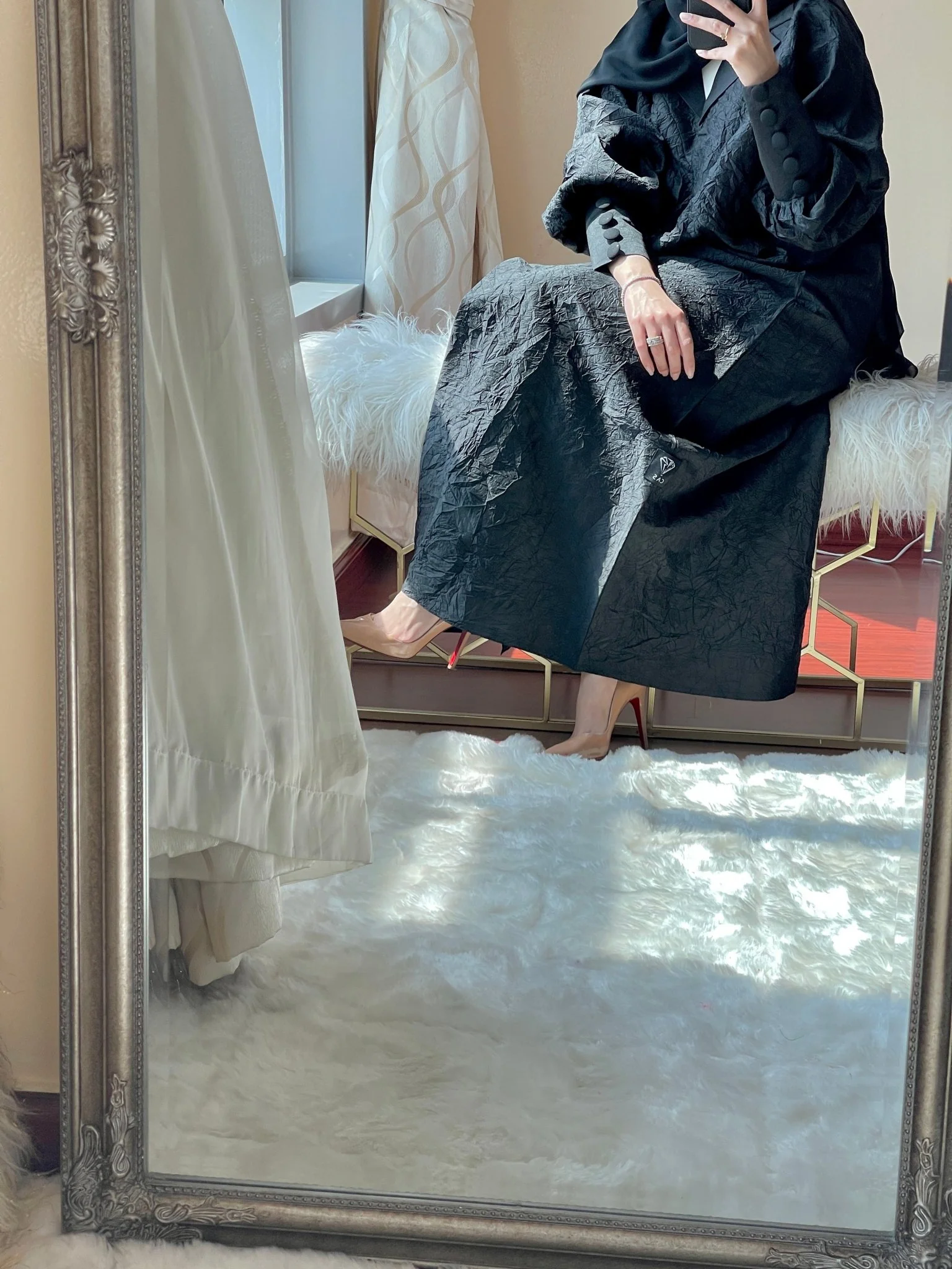 C-RTW-Black-Taffeta-Abaya-Set-02 - Image 5