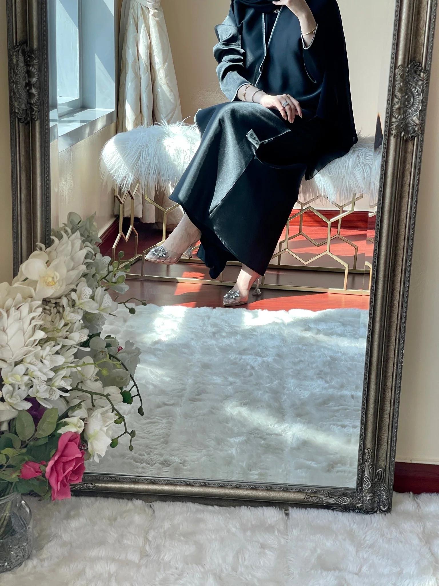 C-RTW-Duotone-Black-Satin-Abaya - Image 7
