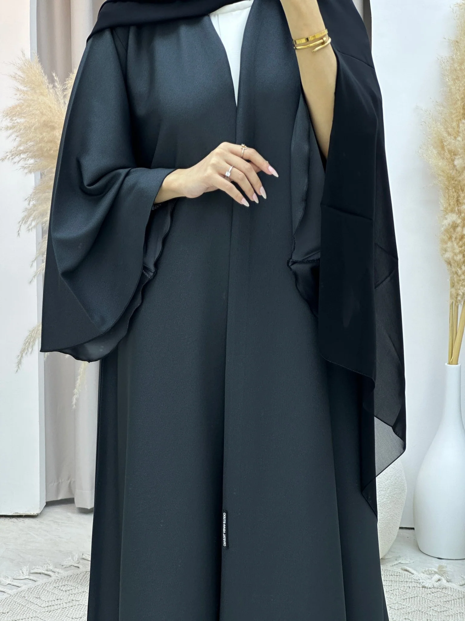 C RTW Grey Kloosh Duotone Abaya - Image 4