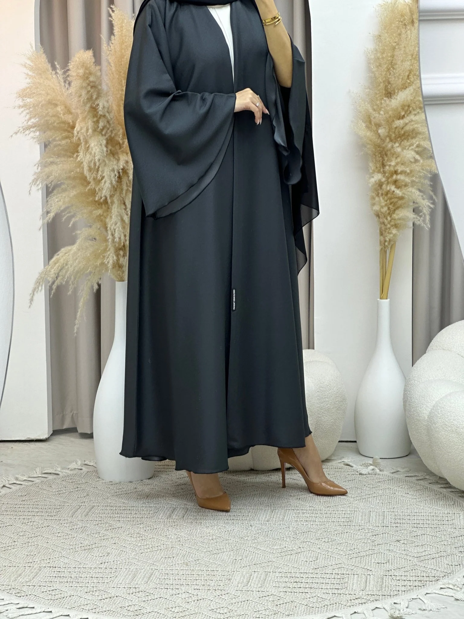 C RTW Grey Kloosh Duotone Abaya - Image 7