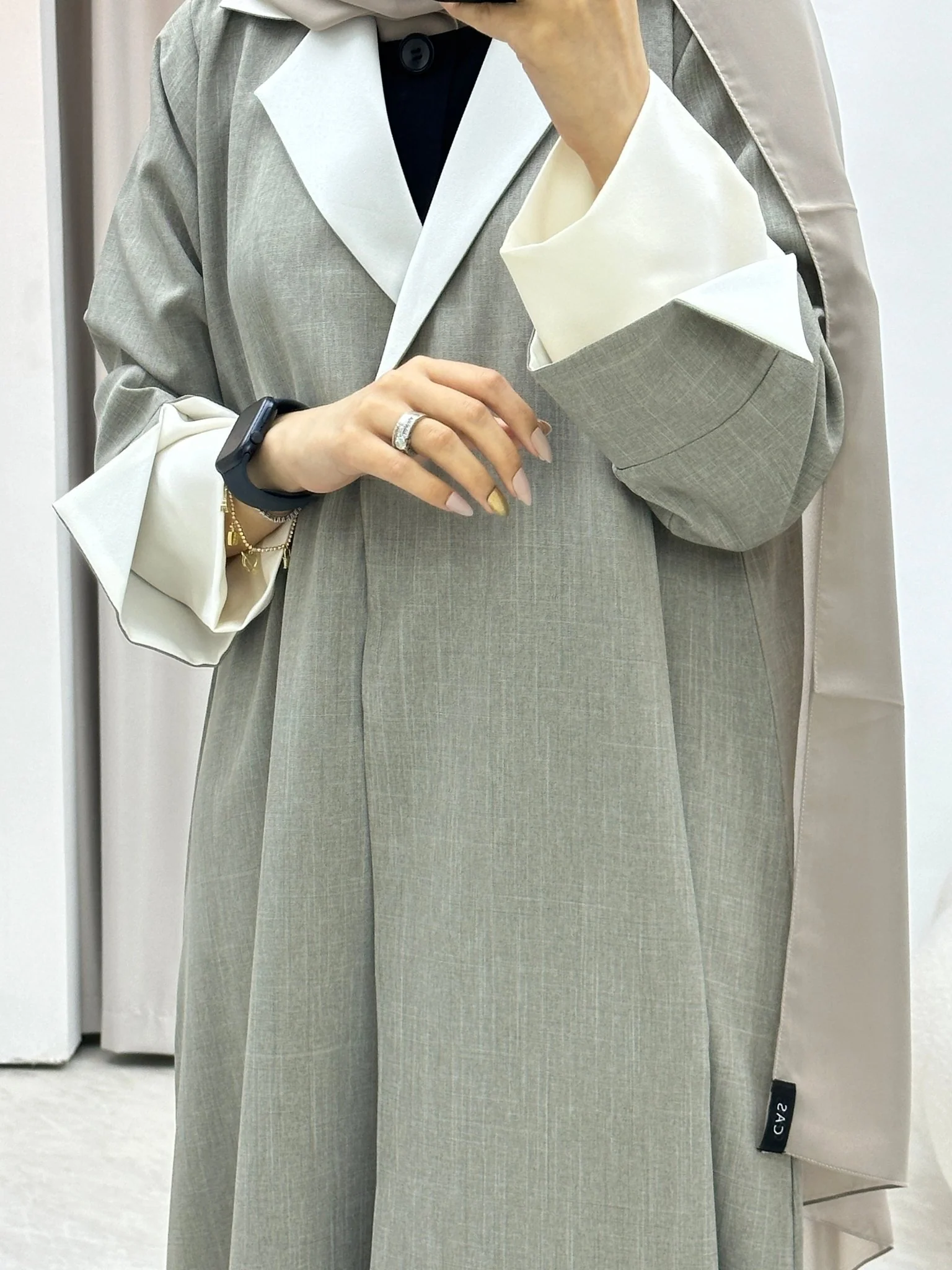 C RTW Linen Beige Winter Coat Abaya - Image 2