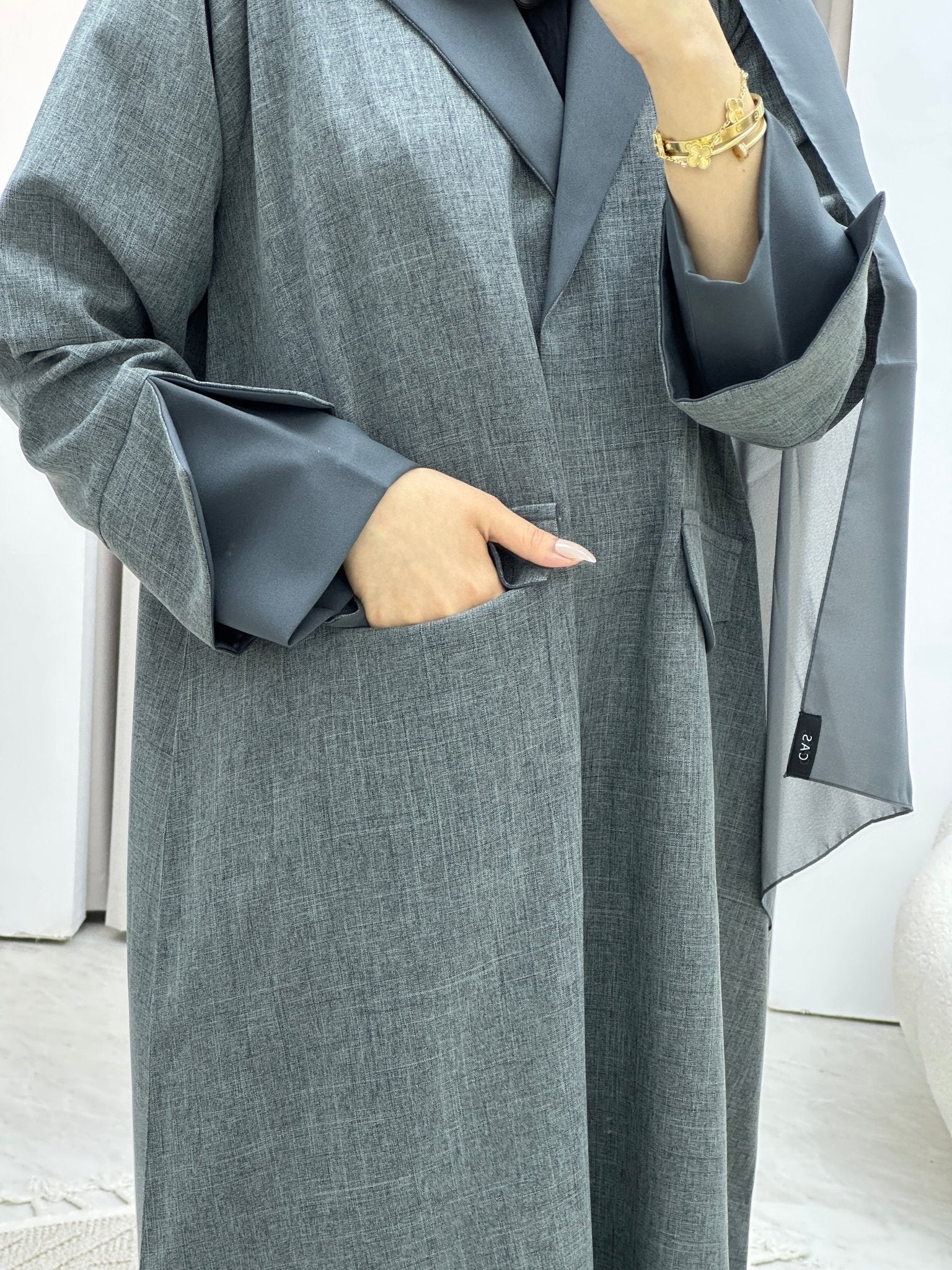 C RTW Linen Grey Winter Coat Abaya - Image 3