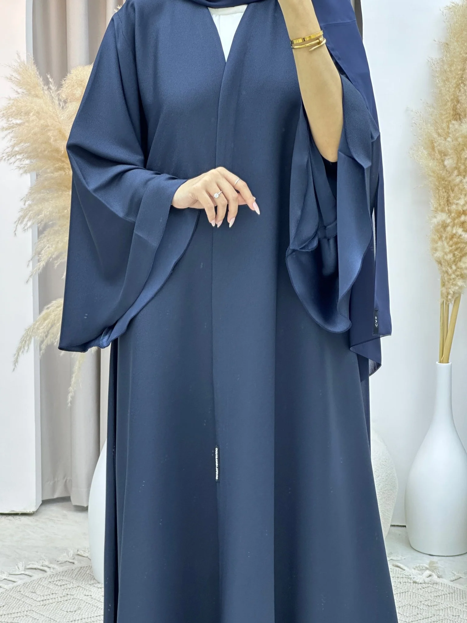 C RTW Navy Blue Kloosh Duotone Abaya - Image 4